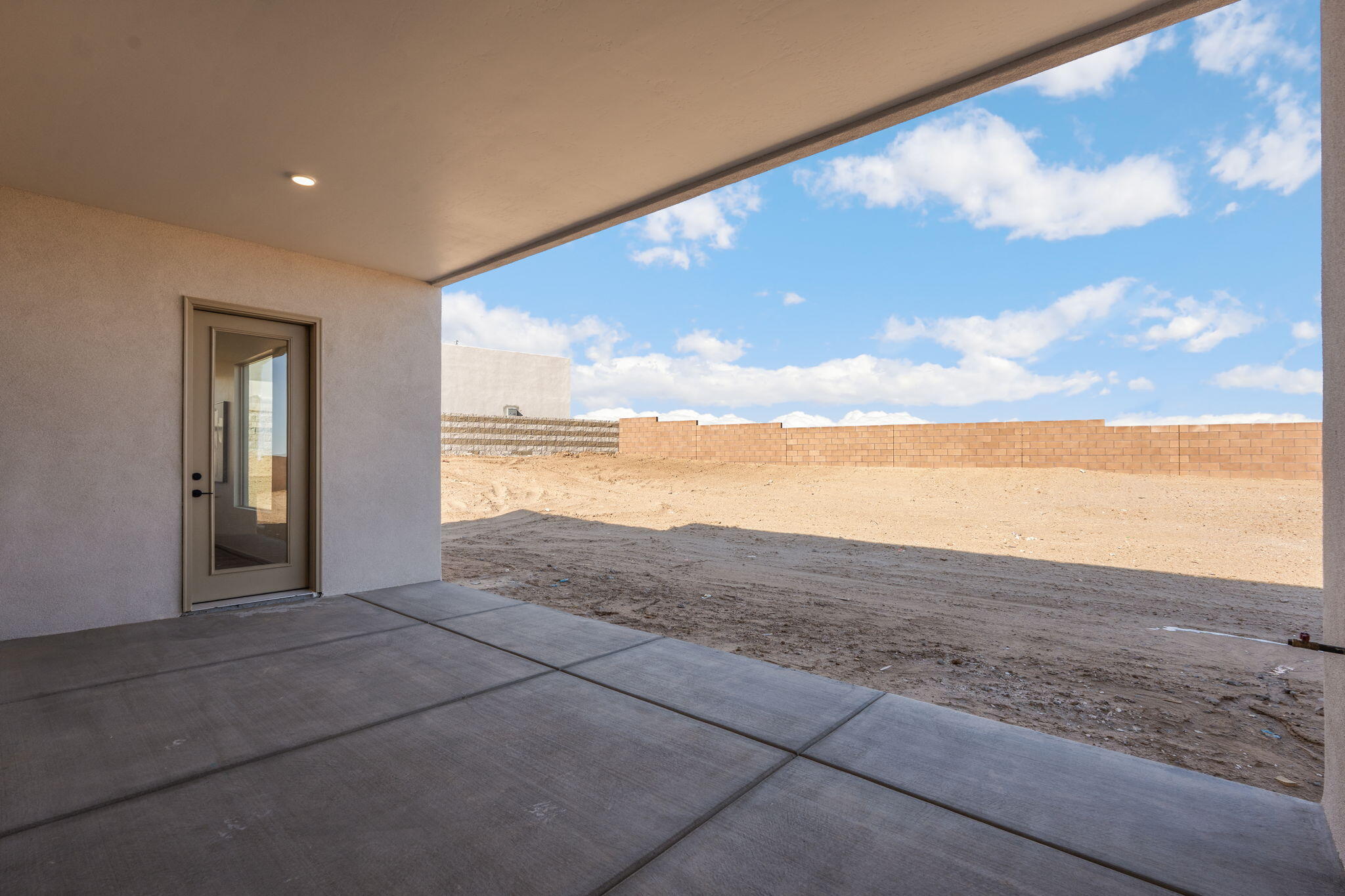Photo 10 — 2101 Cheetah Road NE