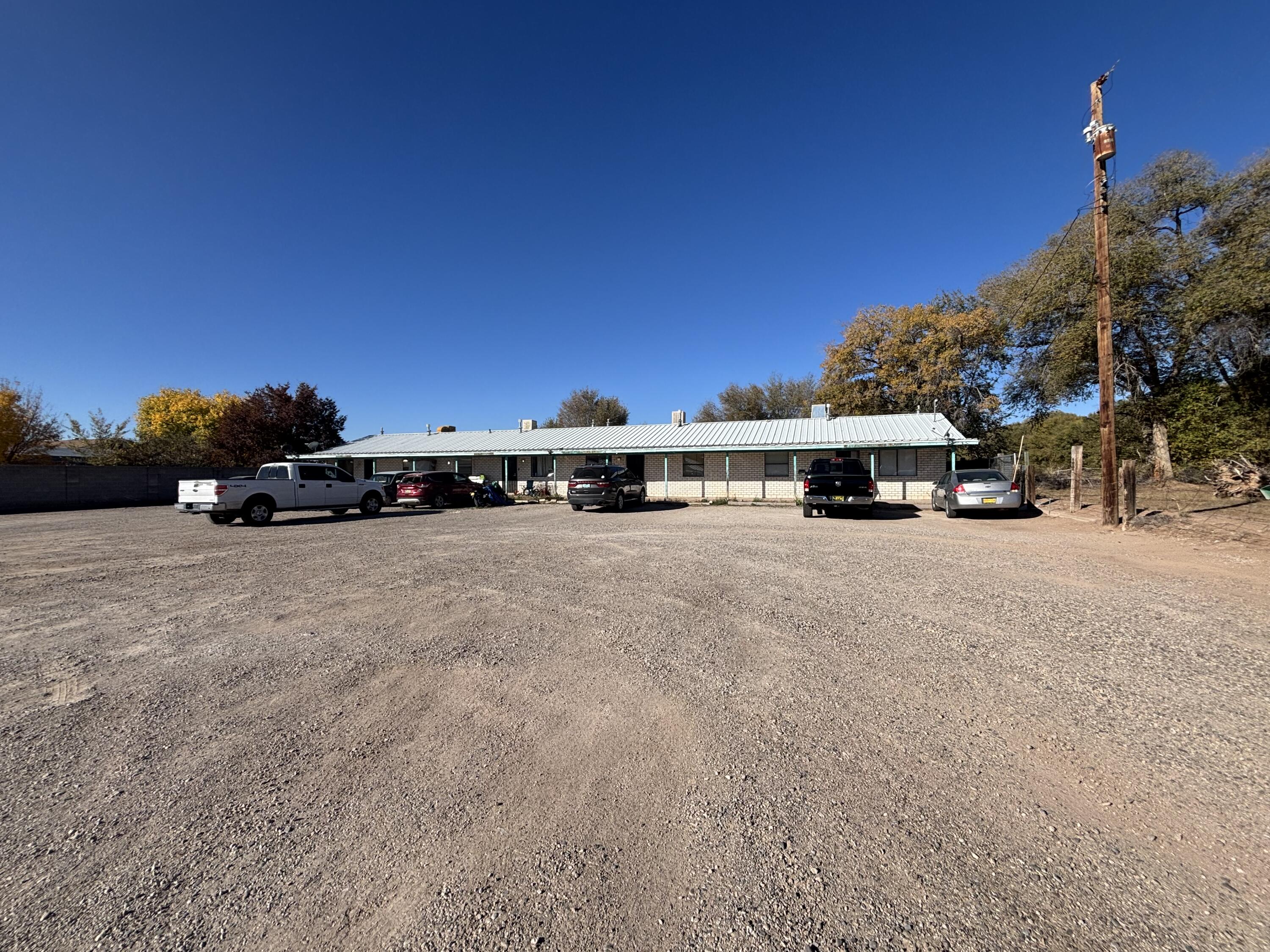 Photo 12 — 1345-1351 LOS LENTES Road NE