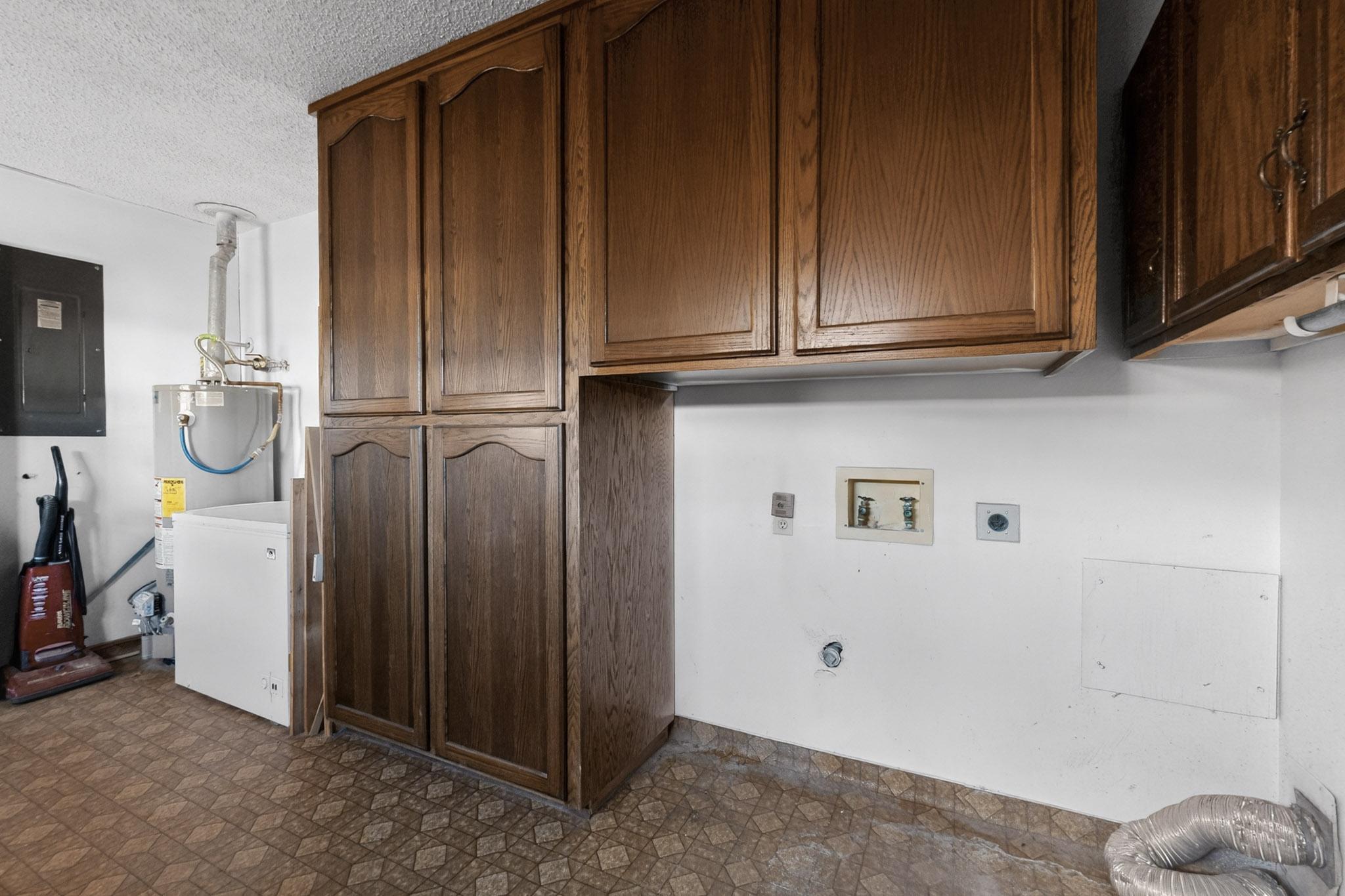 Photo 14 — 724 Elko Avenue