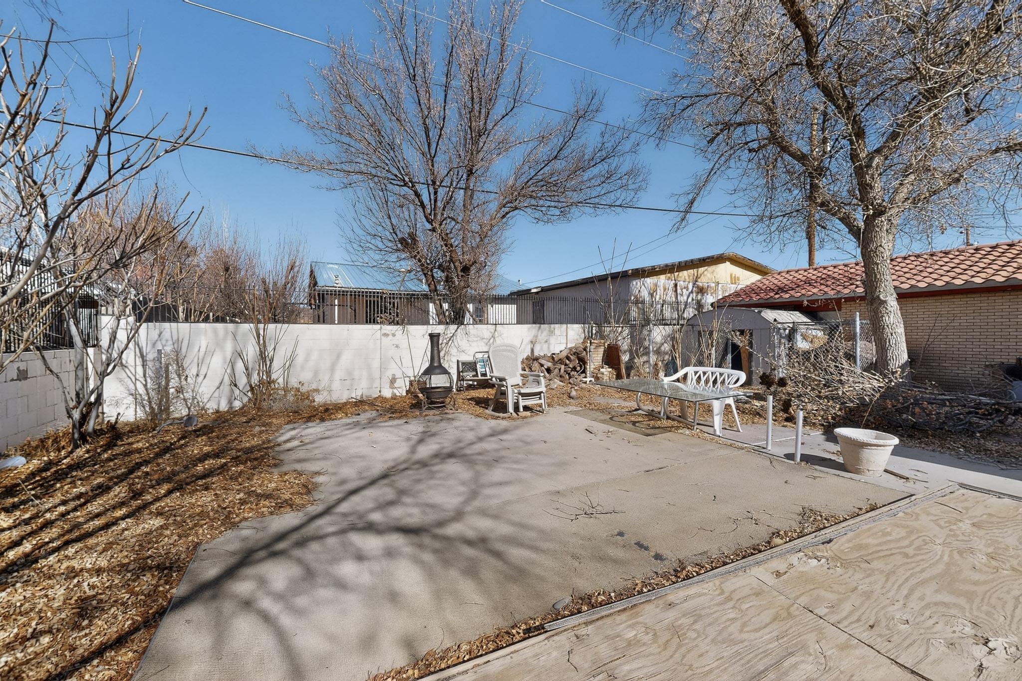 Photo 12 — 724 Elko Avenue