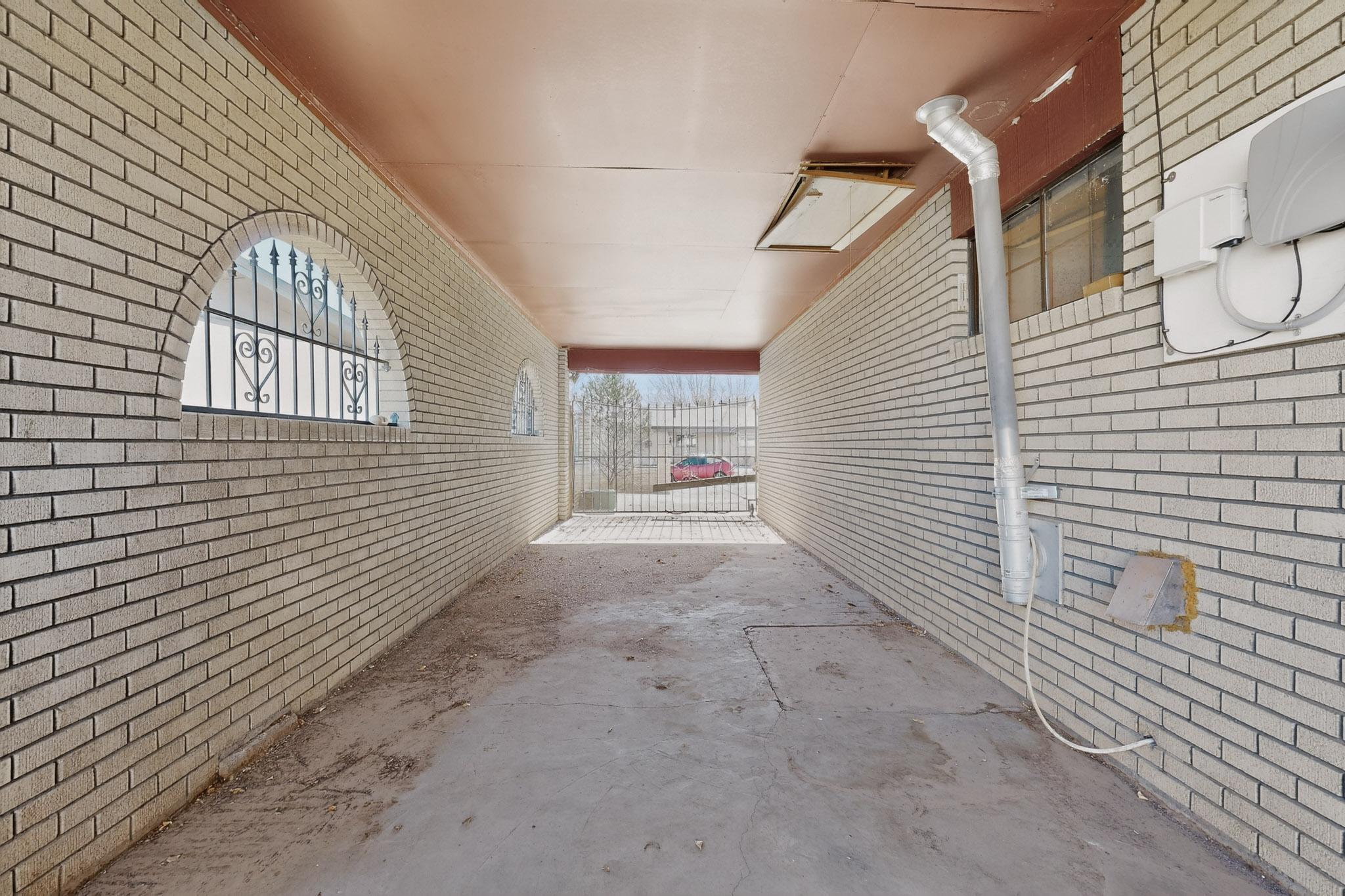 Photo 6 — 724 Elko Avenue