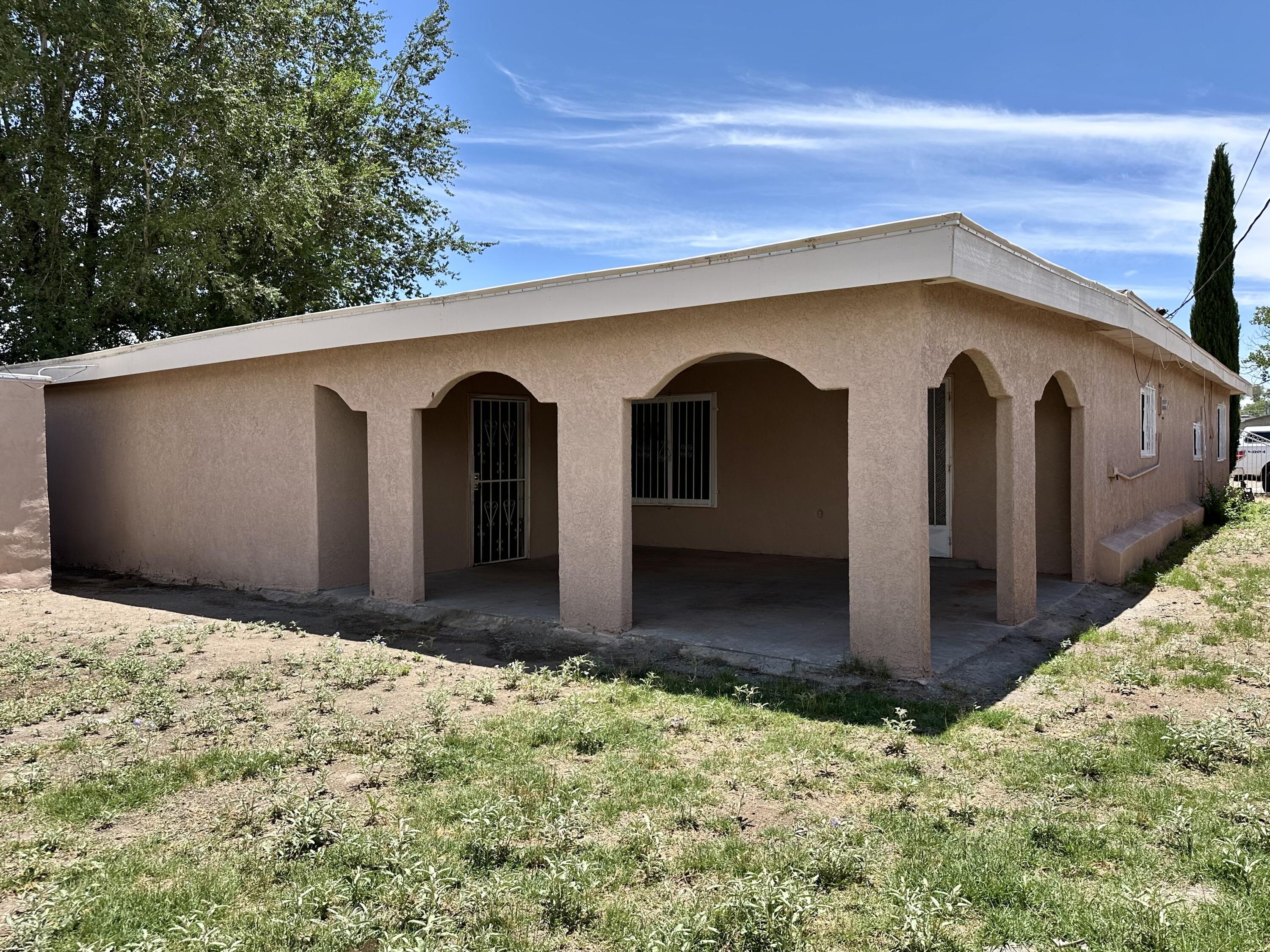 Photo 15 — 1427 Vito Romero Road SW
