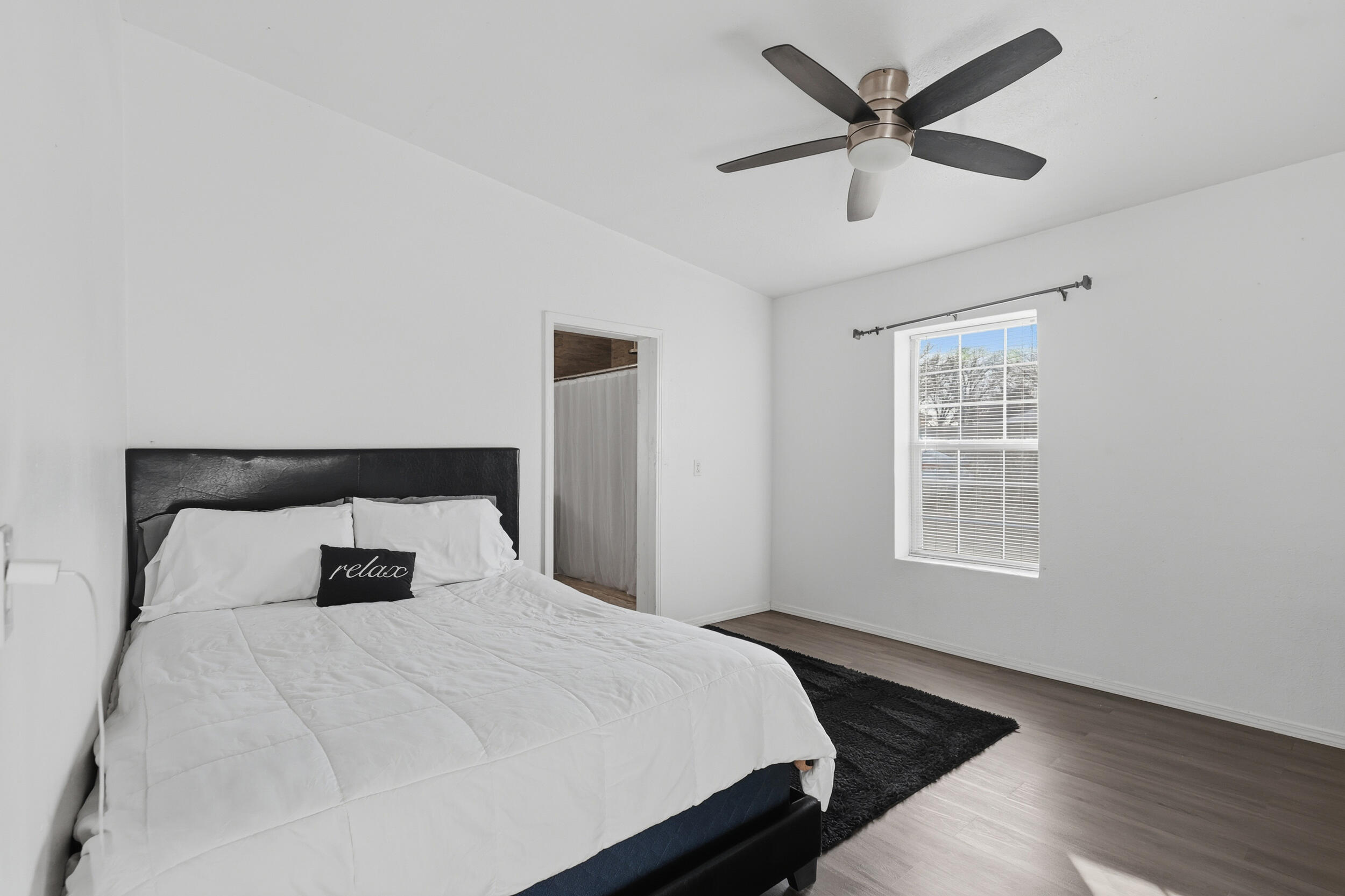 Photo 11 — 2524 Mares Road SW