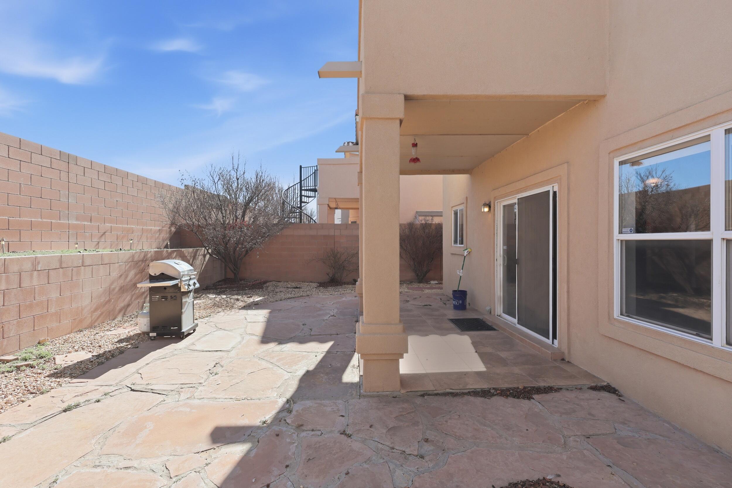 Photo 4 — 1267 Mirador Loop NE
