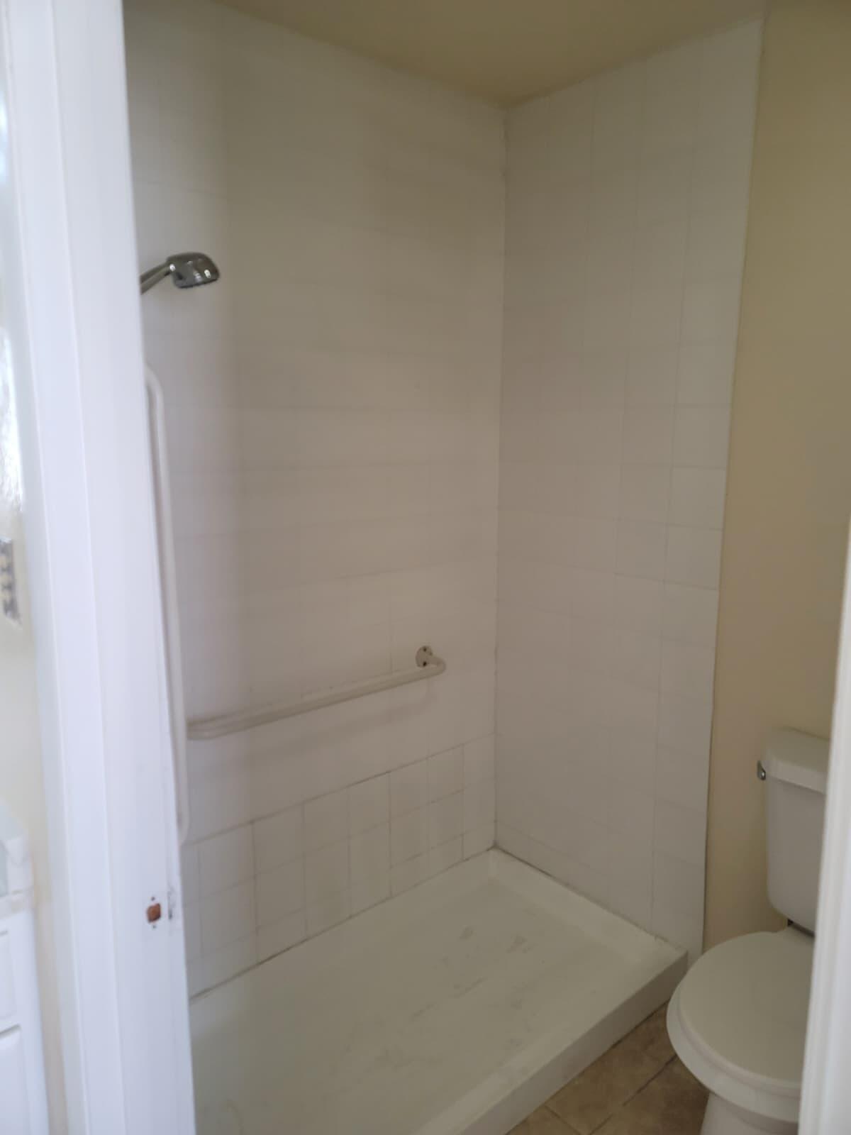 Photo 5 — 1025 Valencia Drive SE APT 25