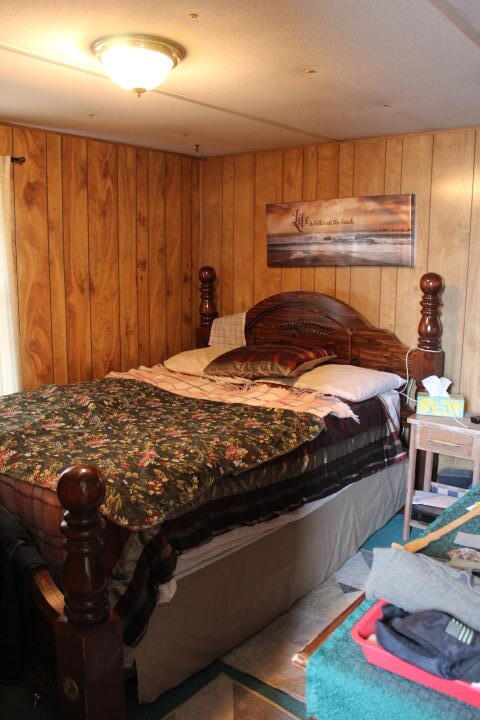 Photo 5 — 401 Chantelly Lane