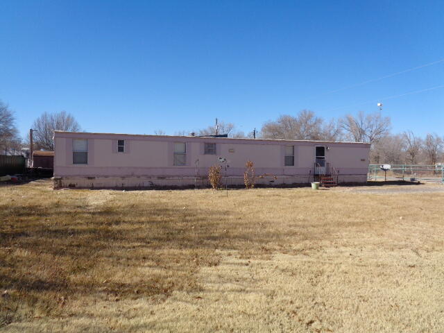 Photo 11 — 401 Chantelly Lane