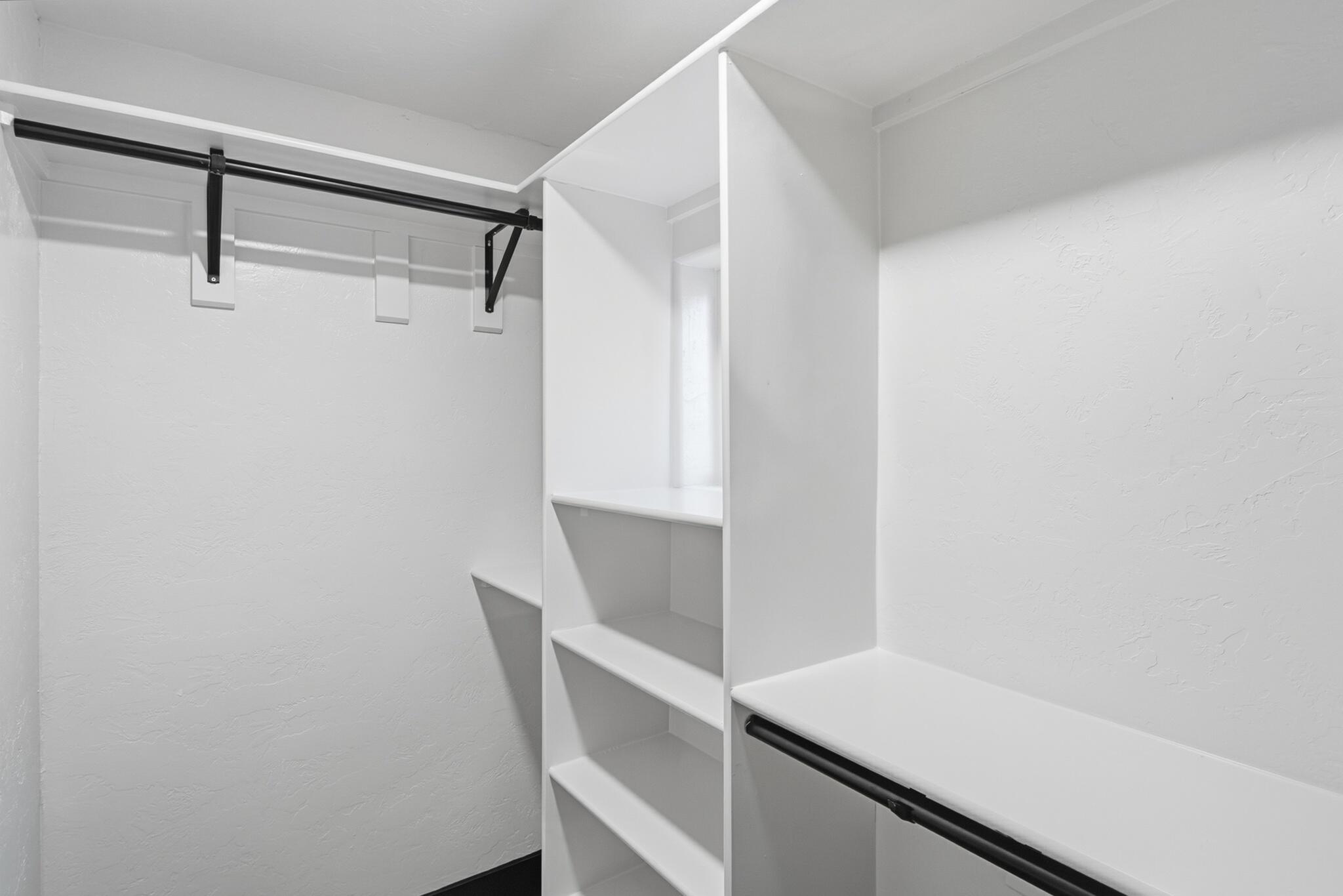 Photo 9 — 1111 Iron Avenue SW