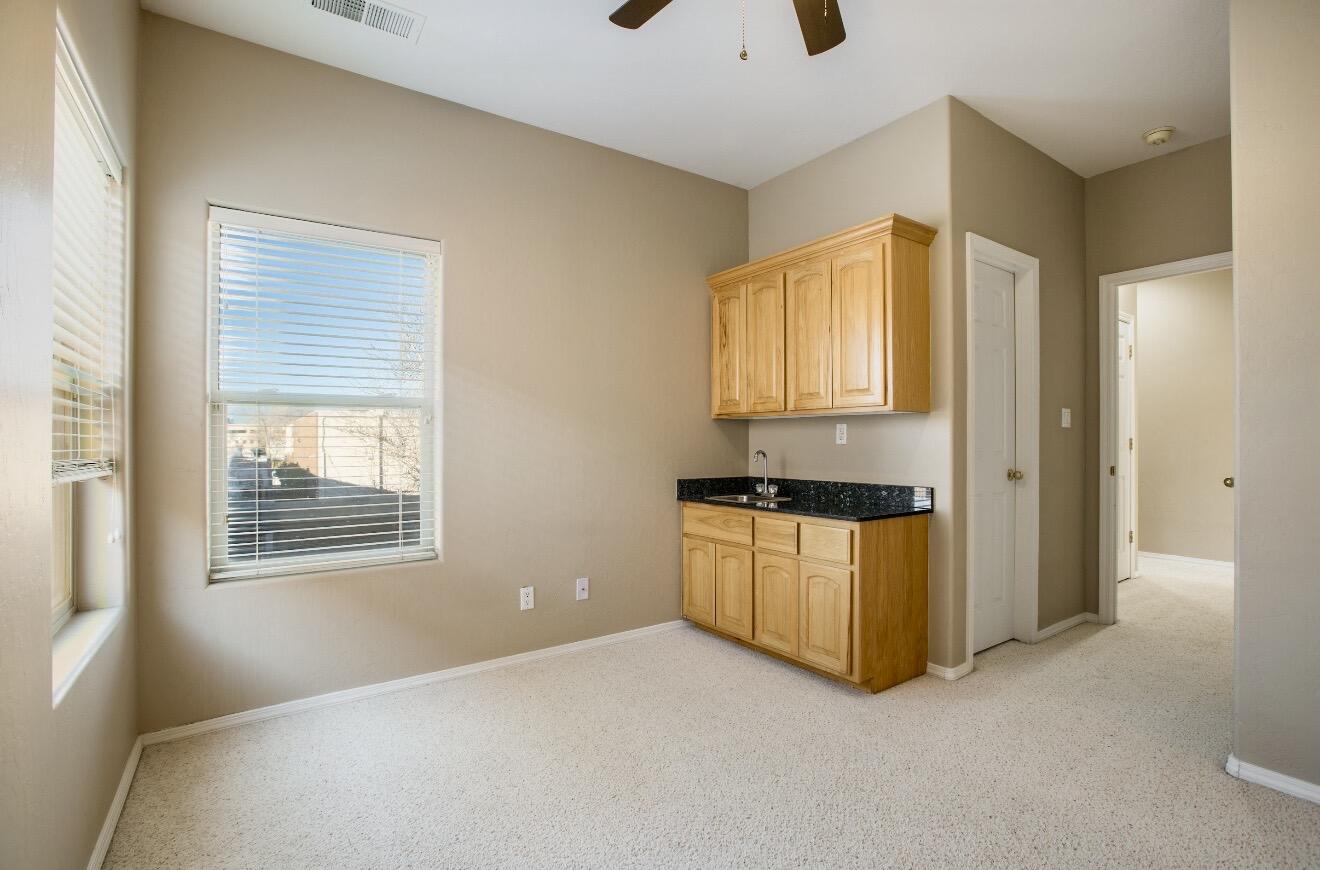 Photo 9 — 4709 Spanish Sun Avenue NE
