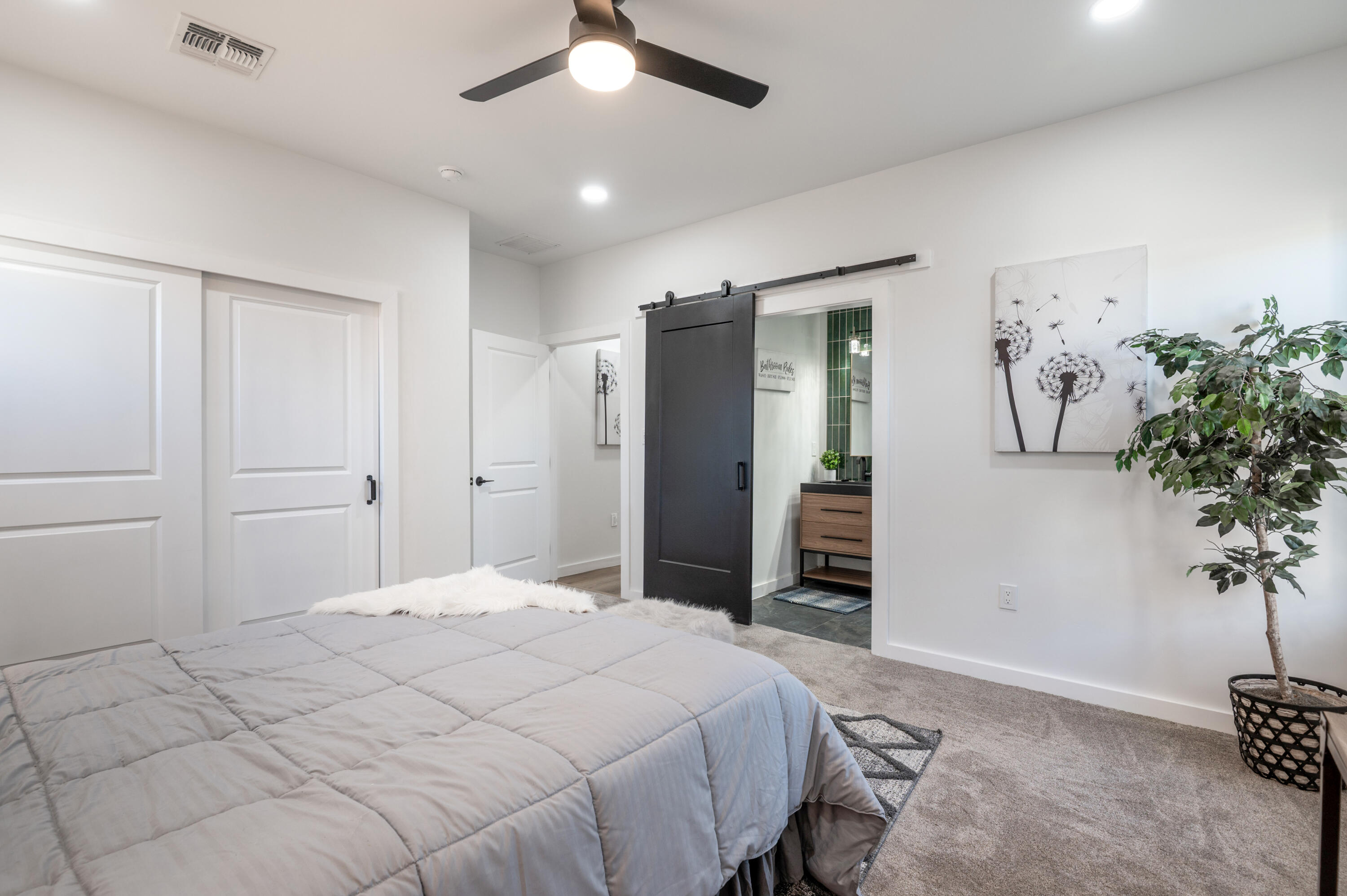 Photo 7 — 2105 New York Avenue SW