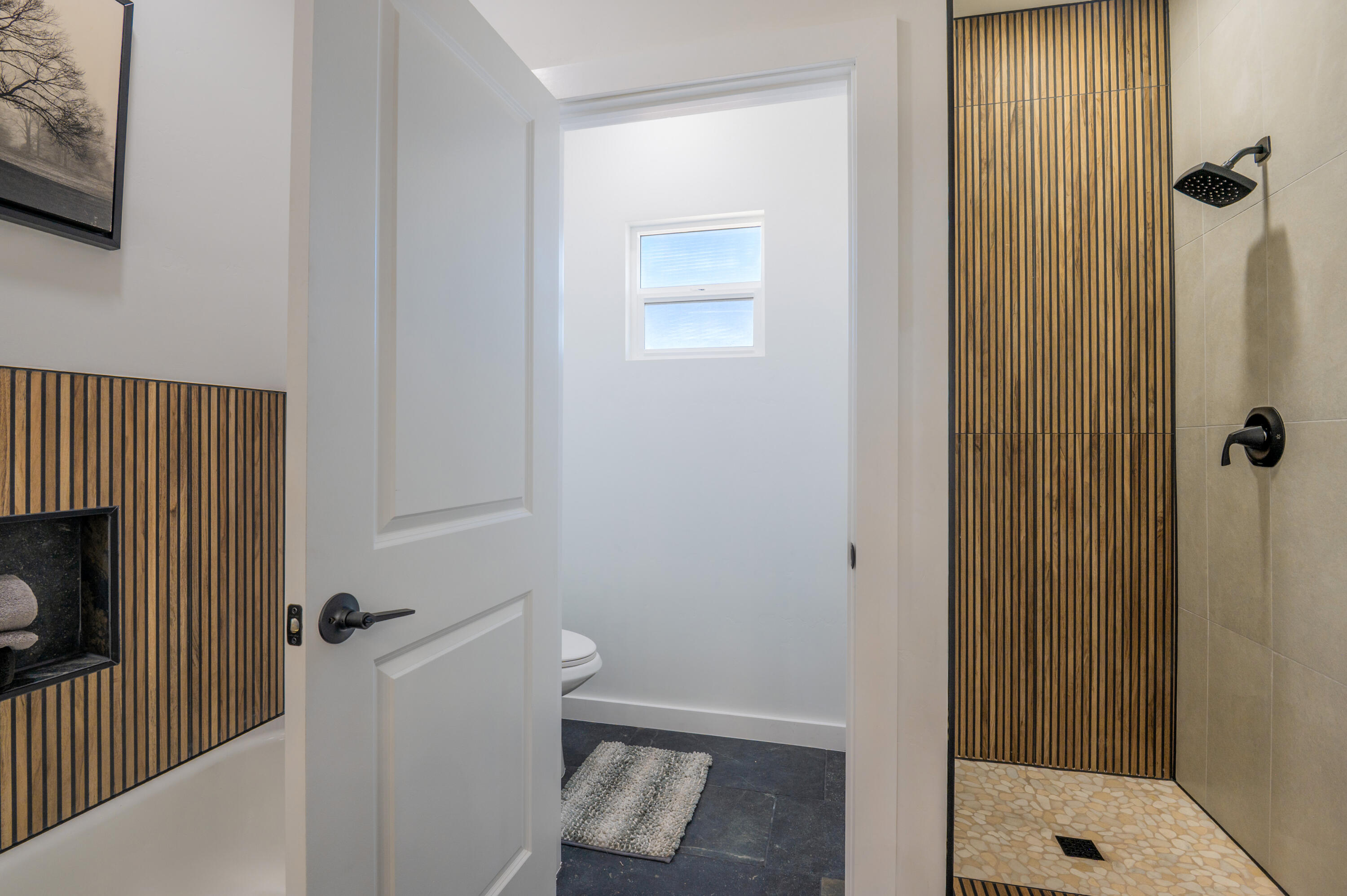 Photo 14 — 2105 New York Avenue SW