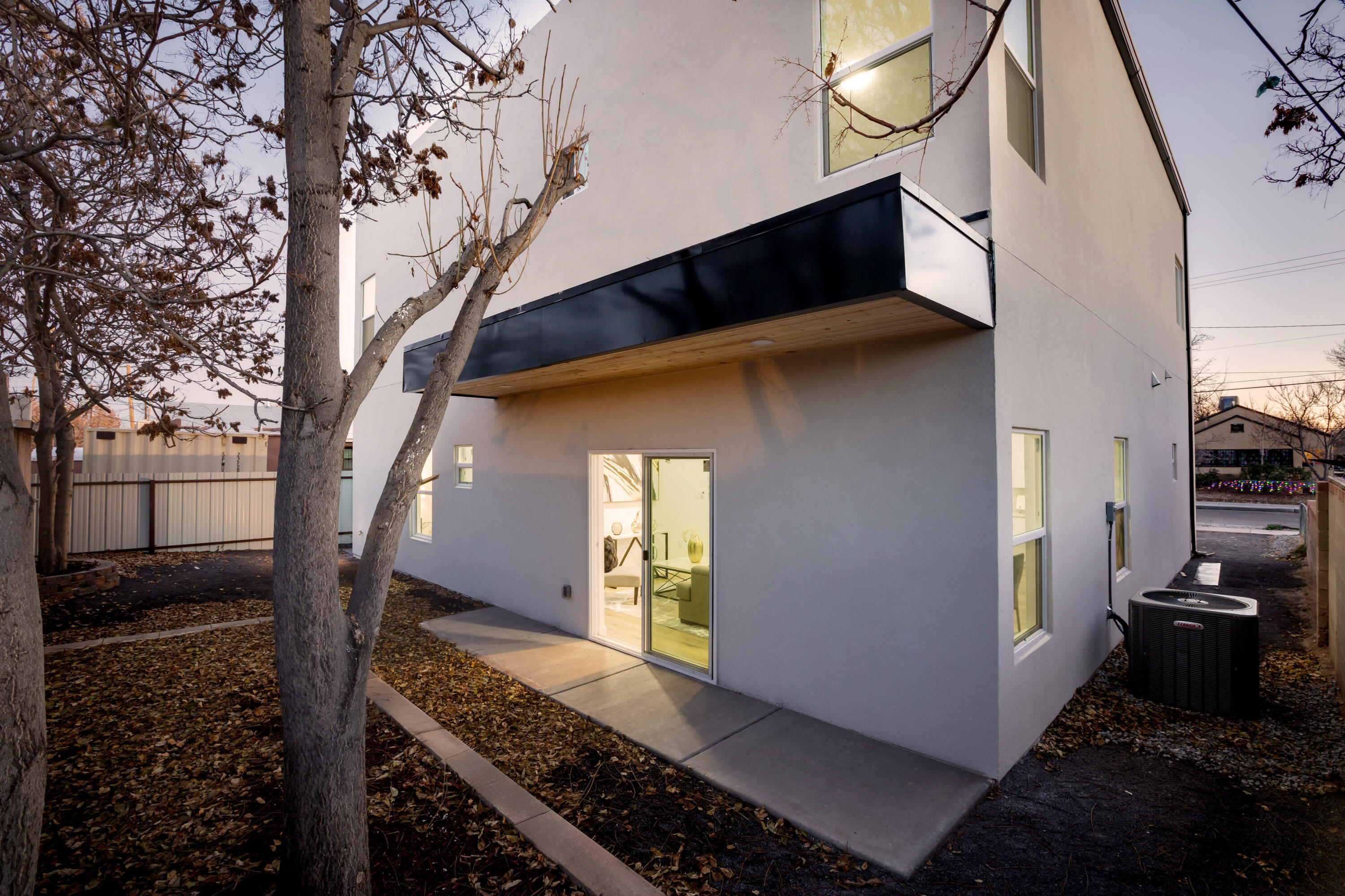 Photo 19 — 2105 New York Avenue SW