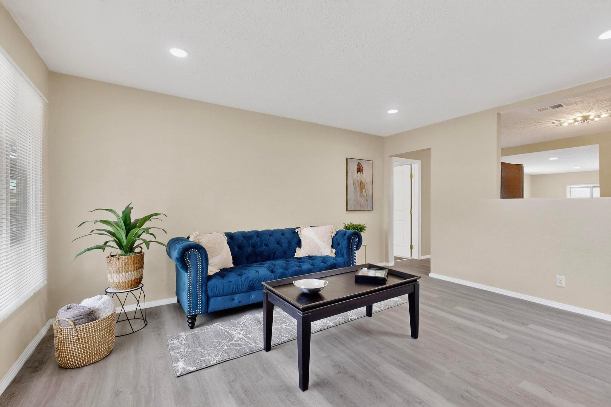 Photo 9 — 2805 Christine Street NE
