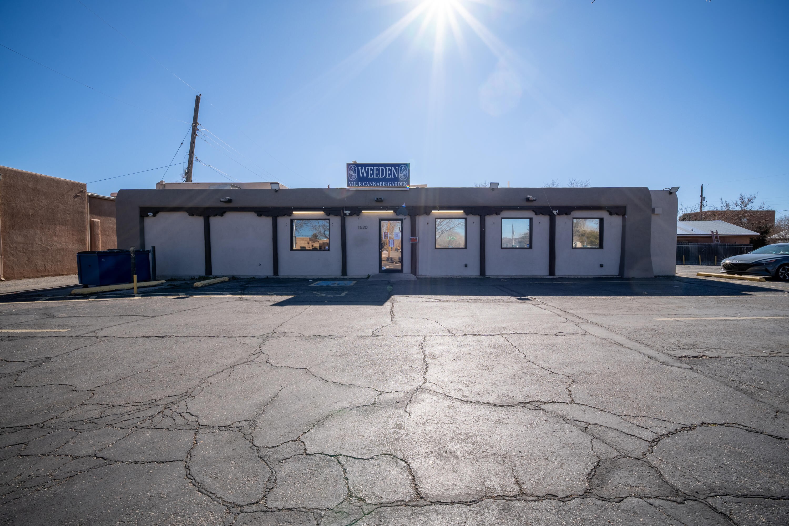 Photo 10 — 1520 Lomas Boulevard NW