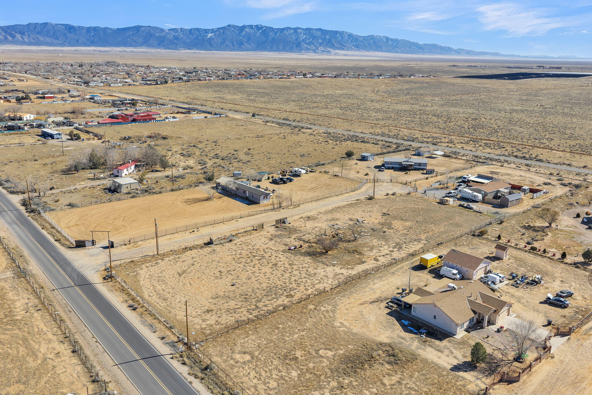 Photo 17 — 98 Van Camp Boulevard