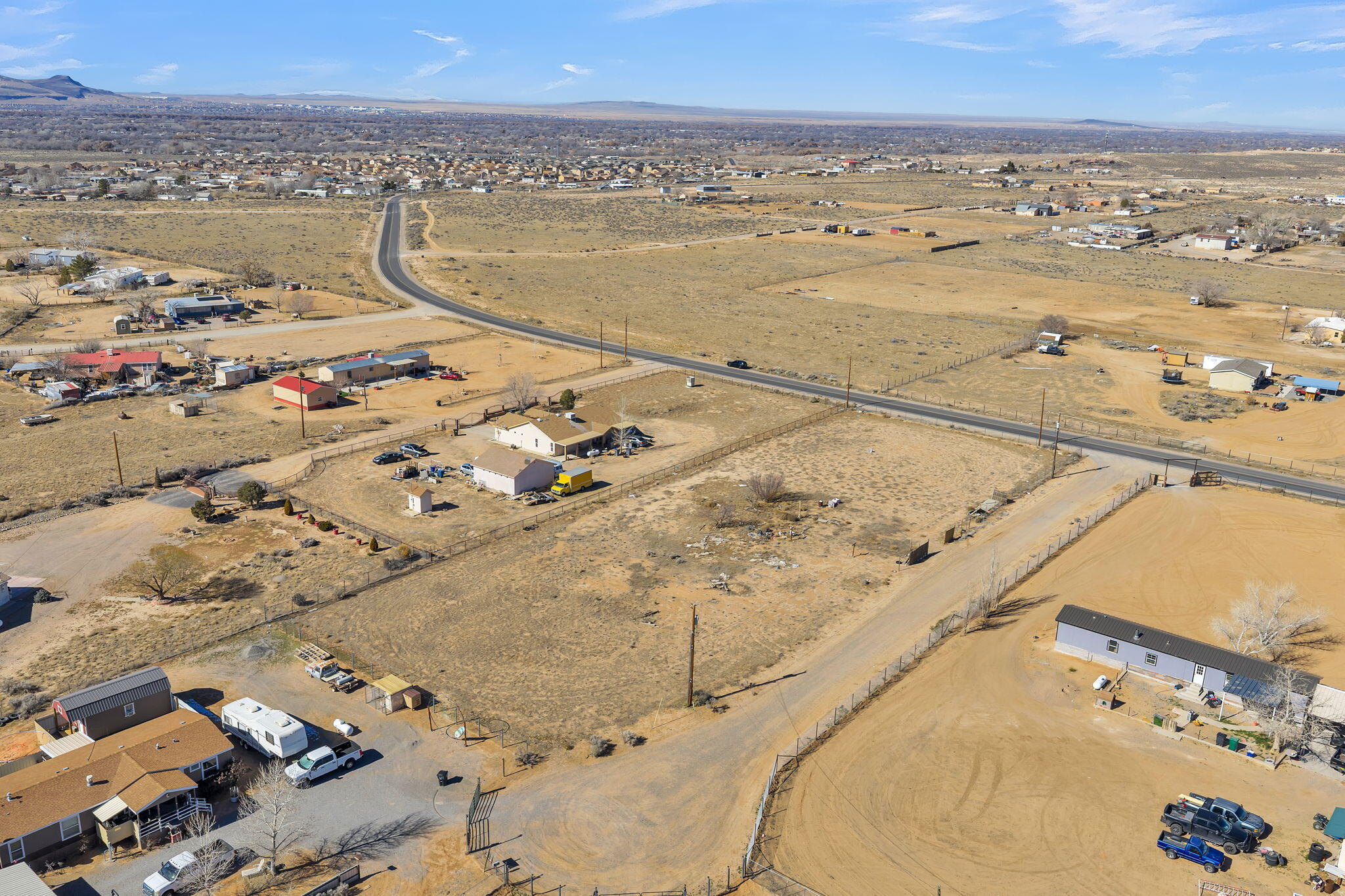 Photo 12 — 98 Van Camp Boulevard