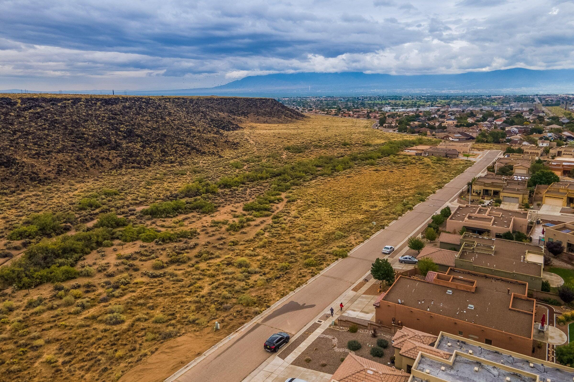 Photo 4 — 8705 Mesa Rain Road NW