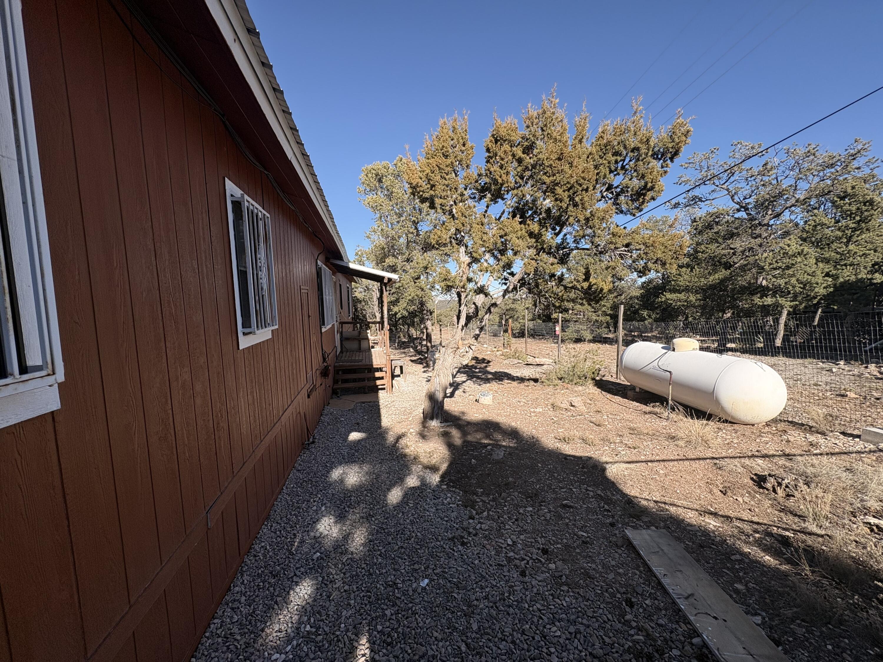 Photo 10 — 33 CARP Road