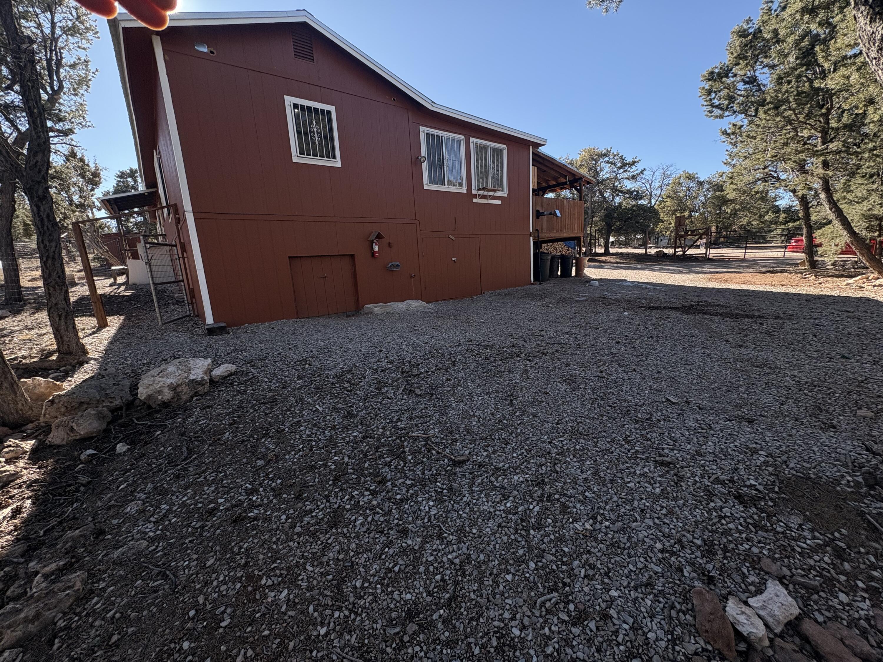 Photo 13 — 33 CARP Road