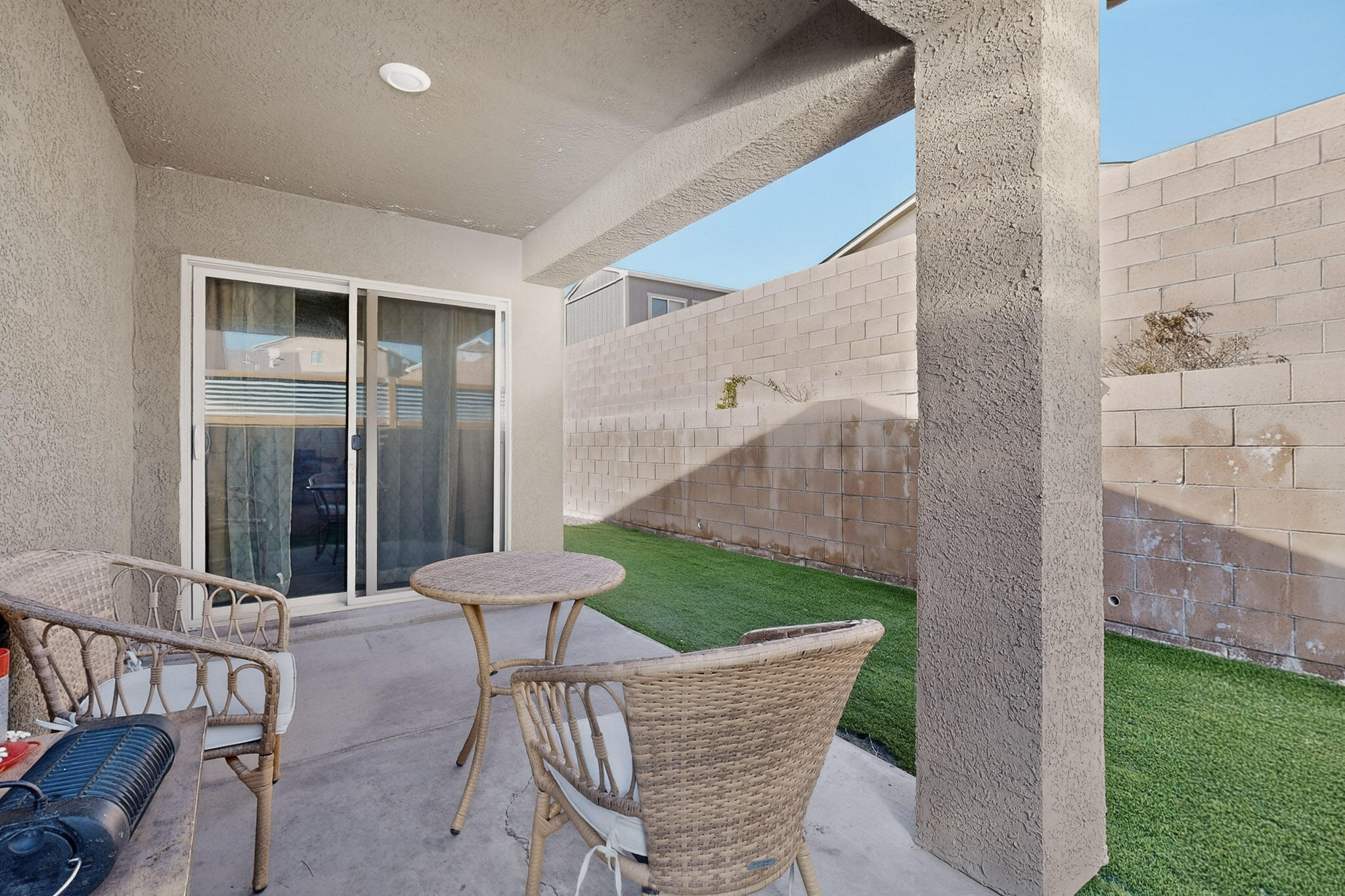 Photo 4 — 1702 Adelaide Lane