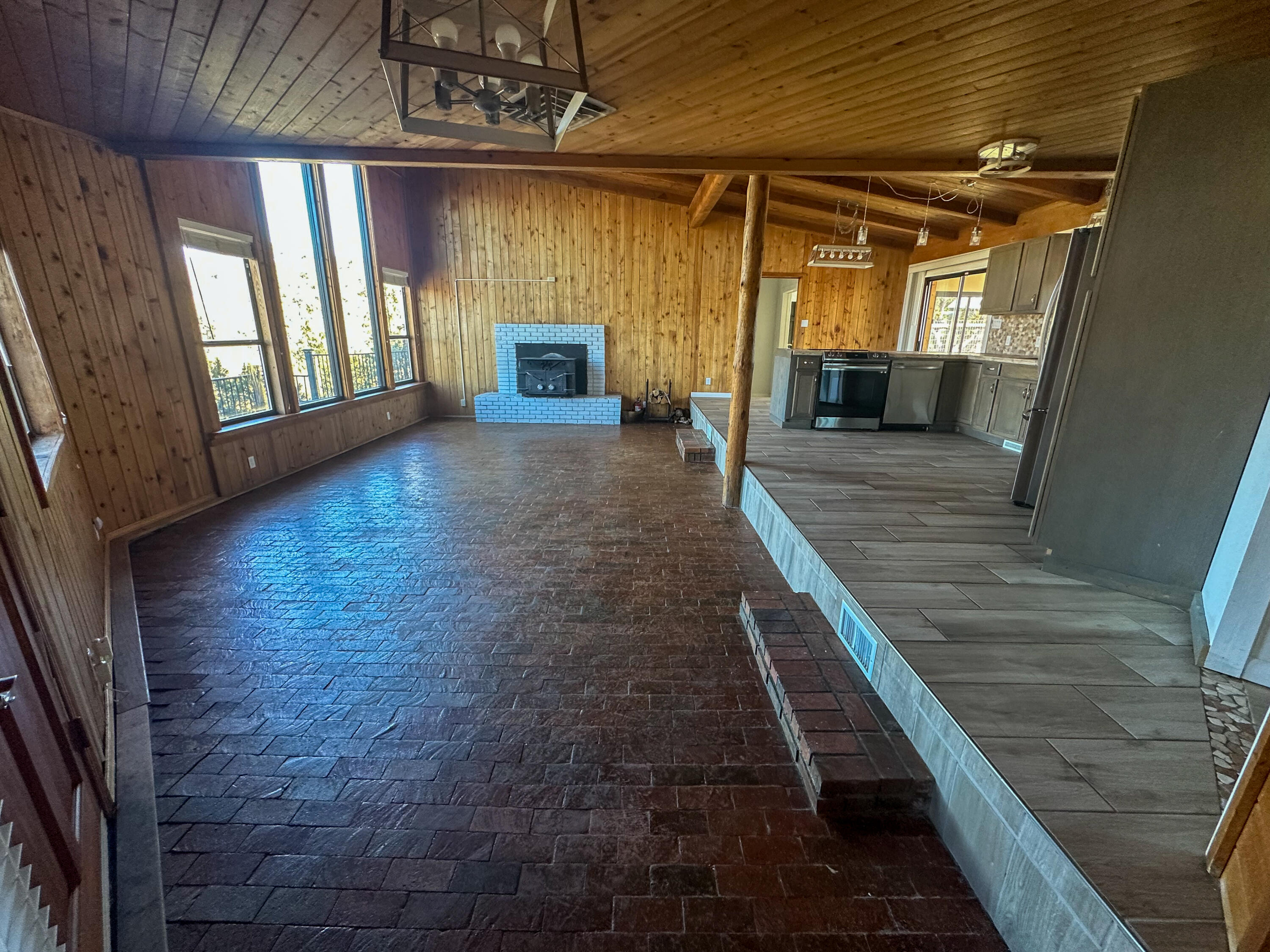 Photo 8 — 35 Gallinger Lane