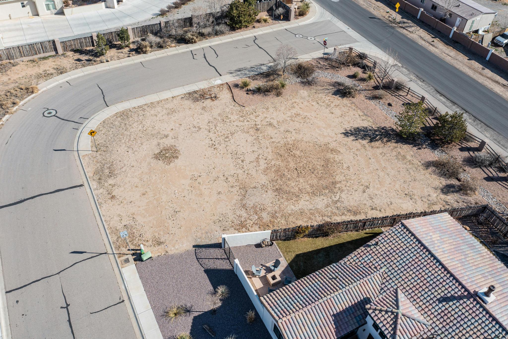 Photo 12 — 614 Kabrico Court NE