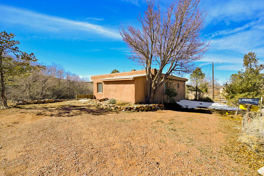 Photo 11 — 436 Apodaca Hill Street