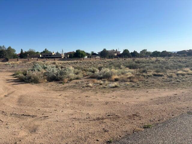 Photo 6 —  Del Rey Avenue NE