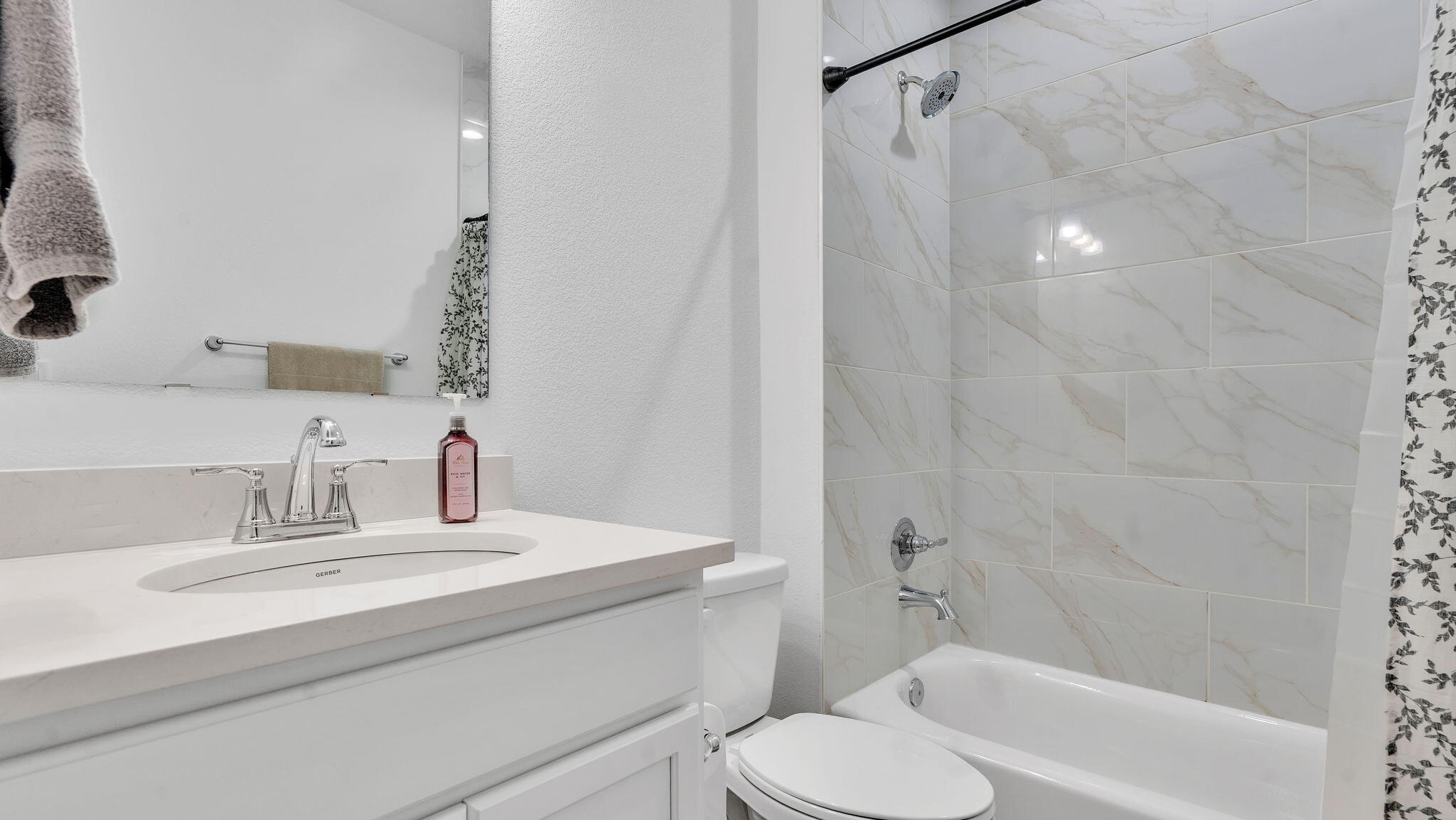 Photo 18 — 1371 Vallecito Court NW
