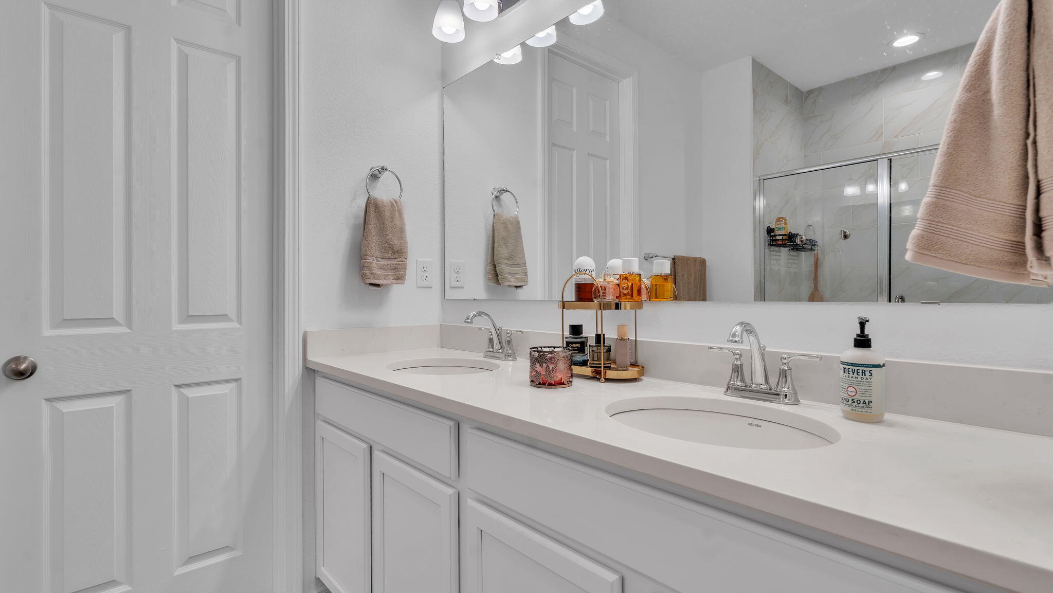 Photo 3 — 1371 Vallecito Court NW