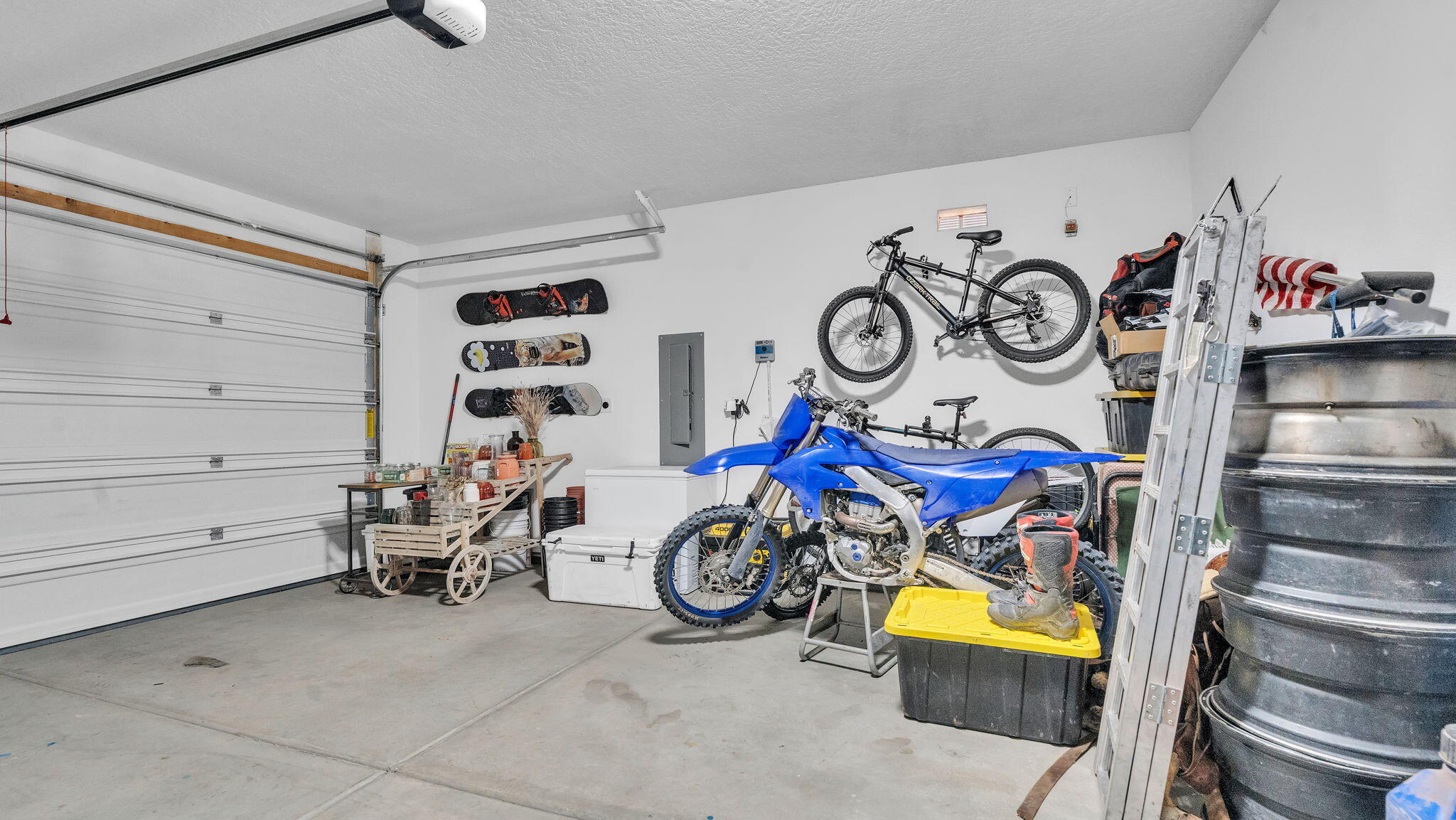 Photo 6 — 1371 Vallecito Court NW