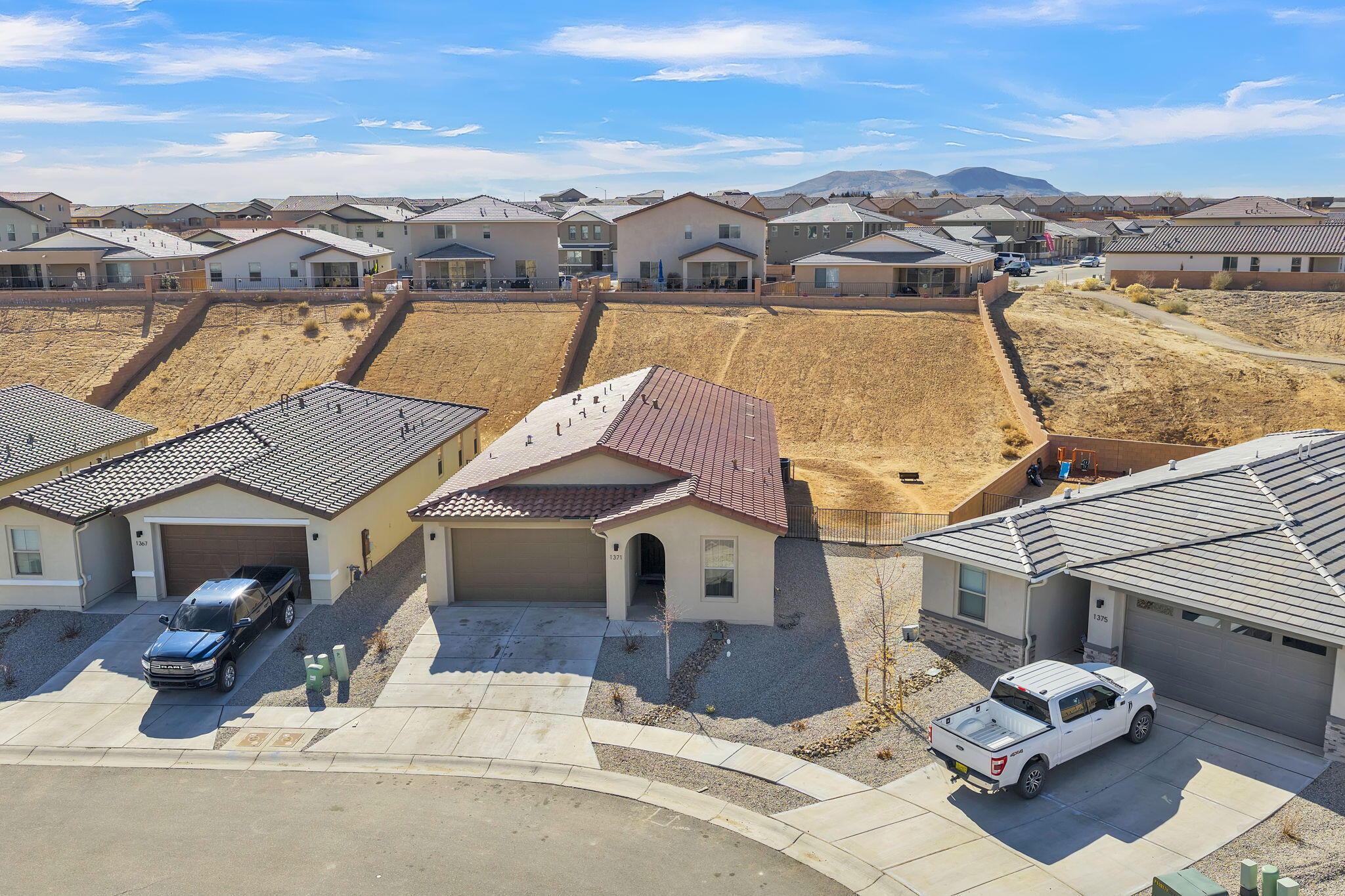Photo 10 — 1371 Vallecito Court NW