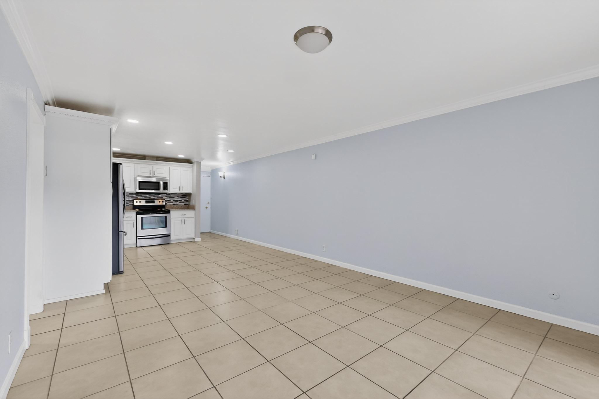 Photo 17 — 1100 Alvarado Drive SE APT 104