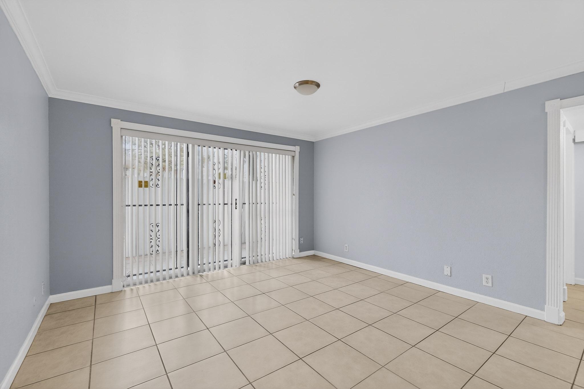 Photo 18 — 1100 Alvarado Drive SE APT 104
