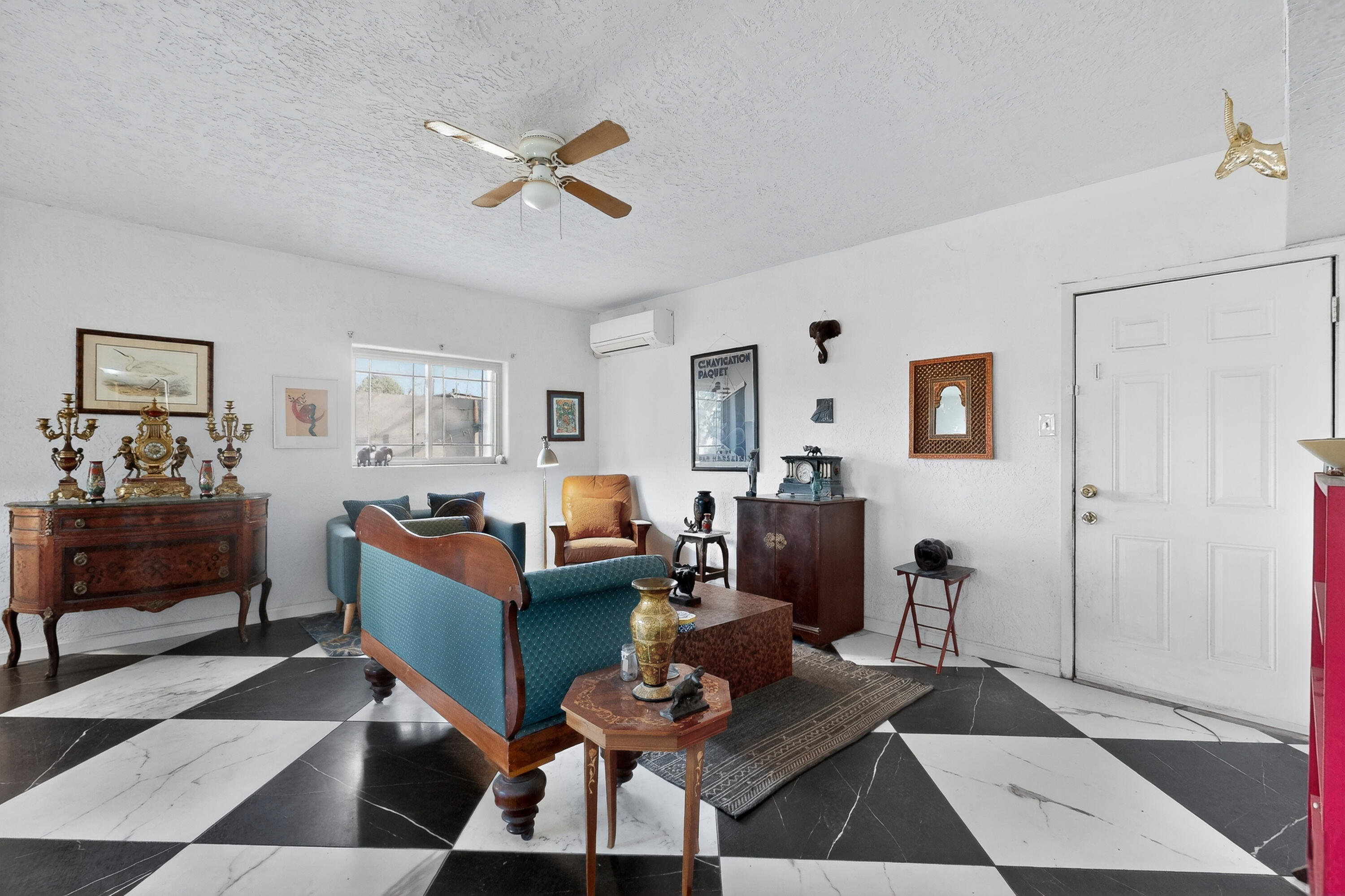 Photo 17 — 620 San Pablo Street NE