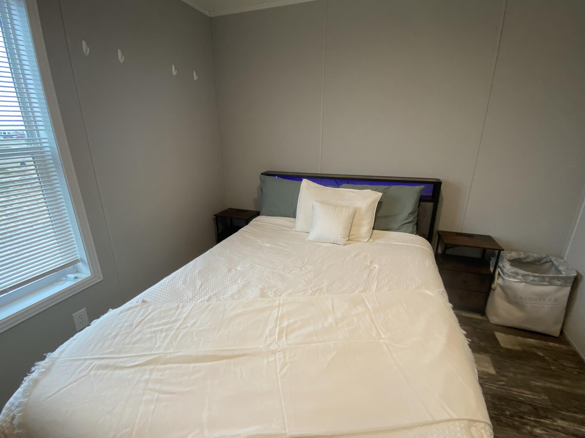 Photo 6 — 600 4th, Site 32 Street