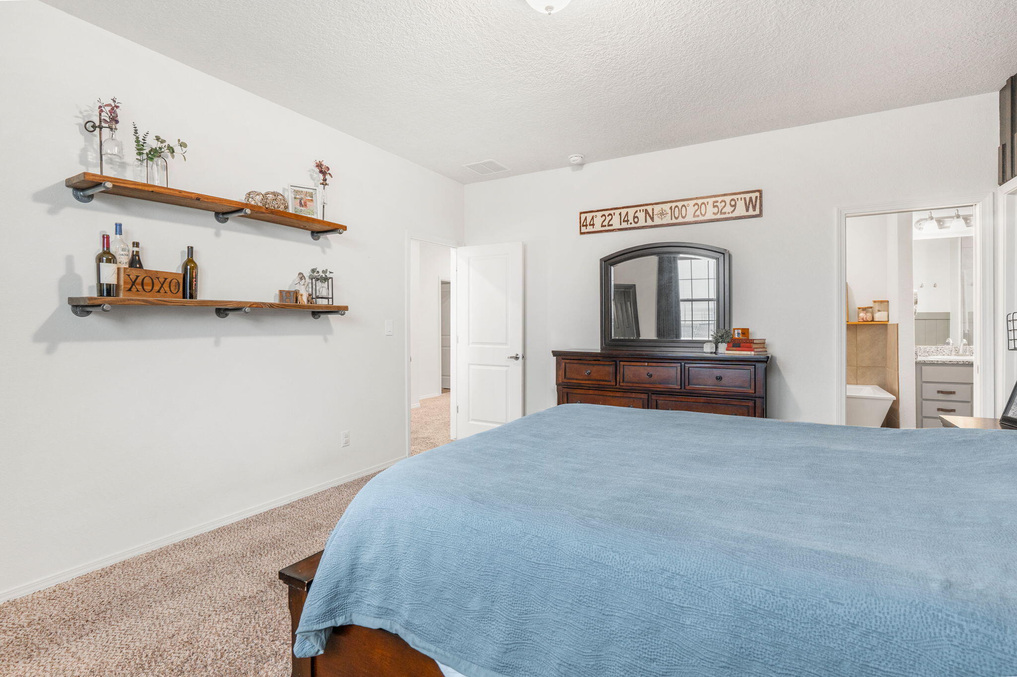 Photo 6 — 2024 Lobo Trot Court SE