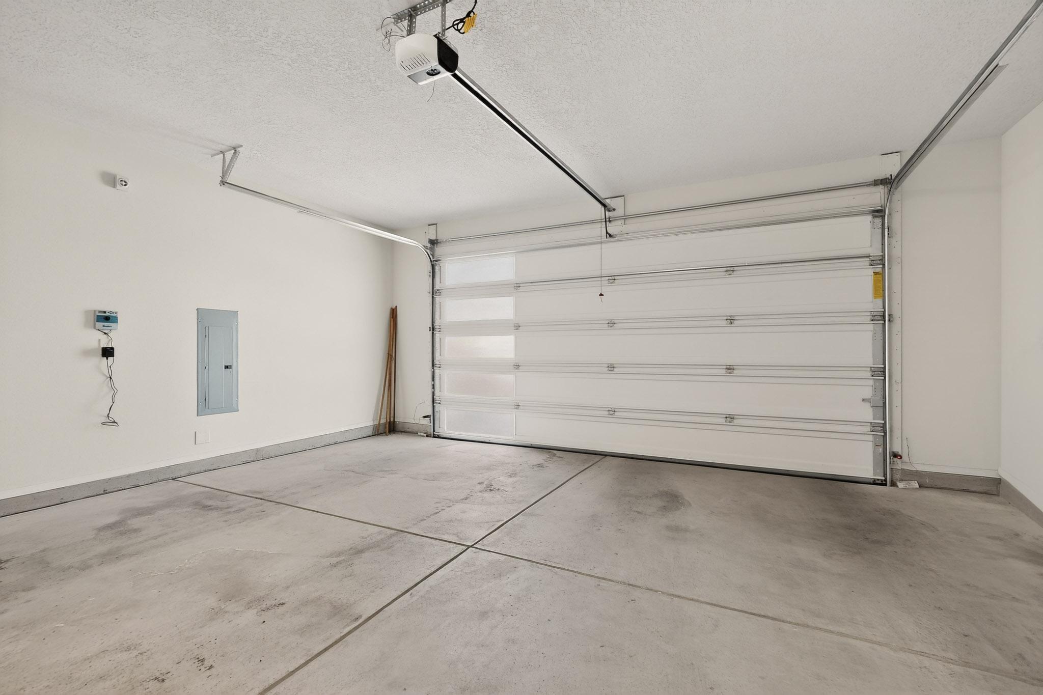 Photo 10 — 8764 Sevano Circle NE