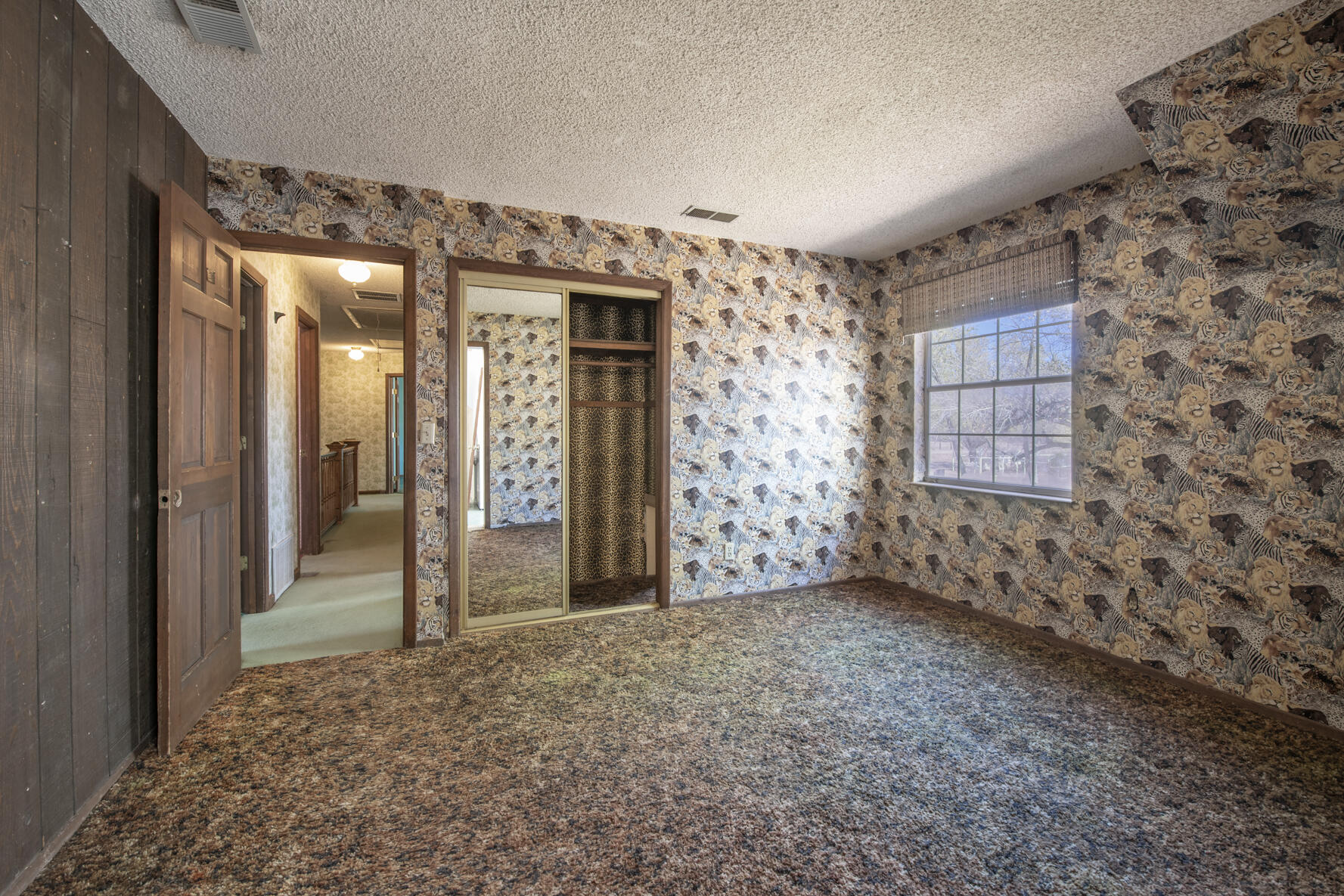 Photo 13 — 350 Applewood Road