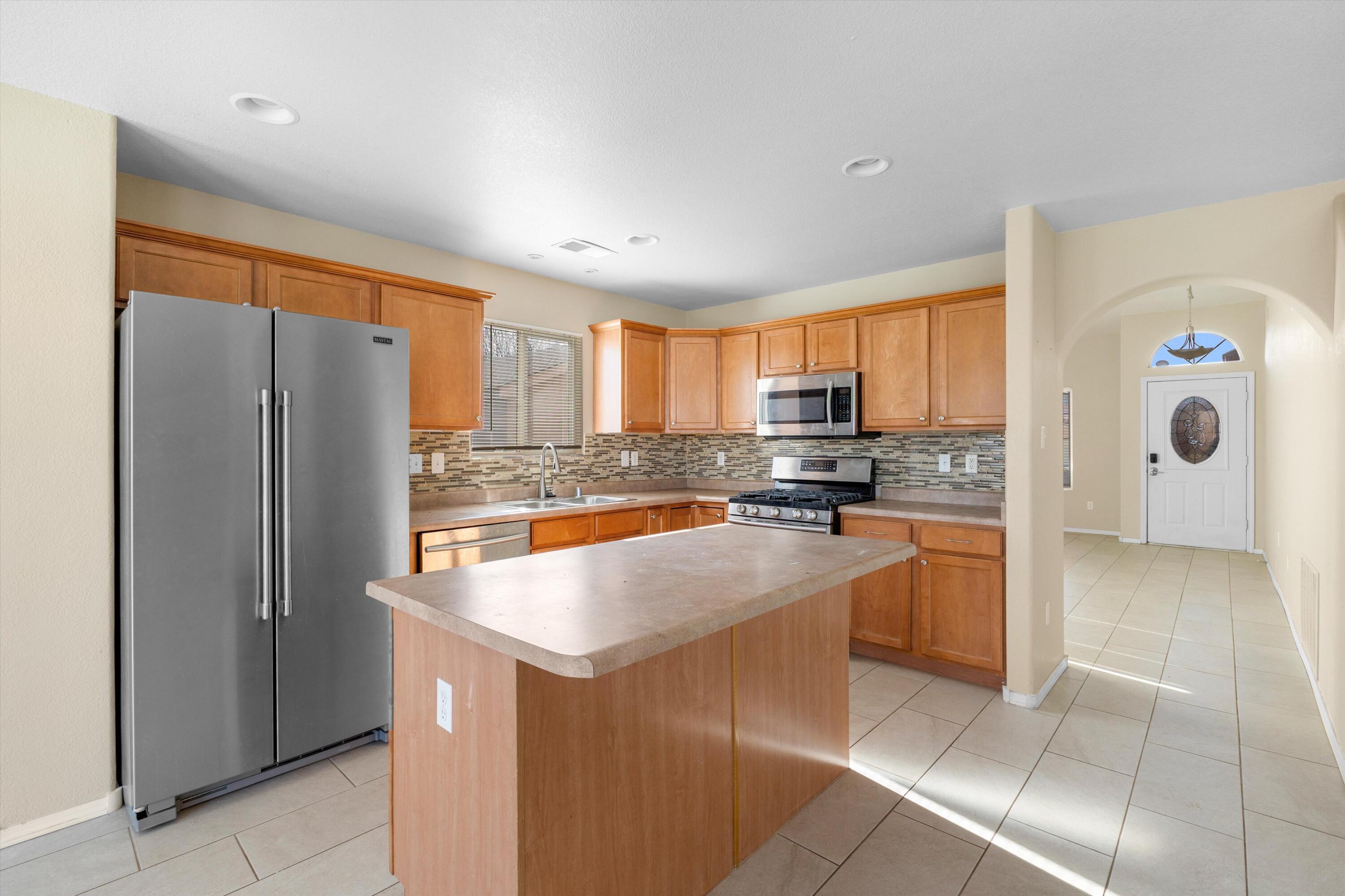 Photo 12 — 3333 Hunters Meadows Circle NE