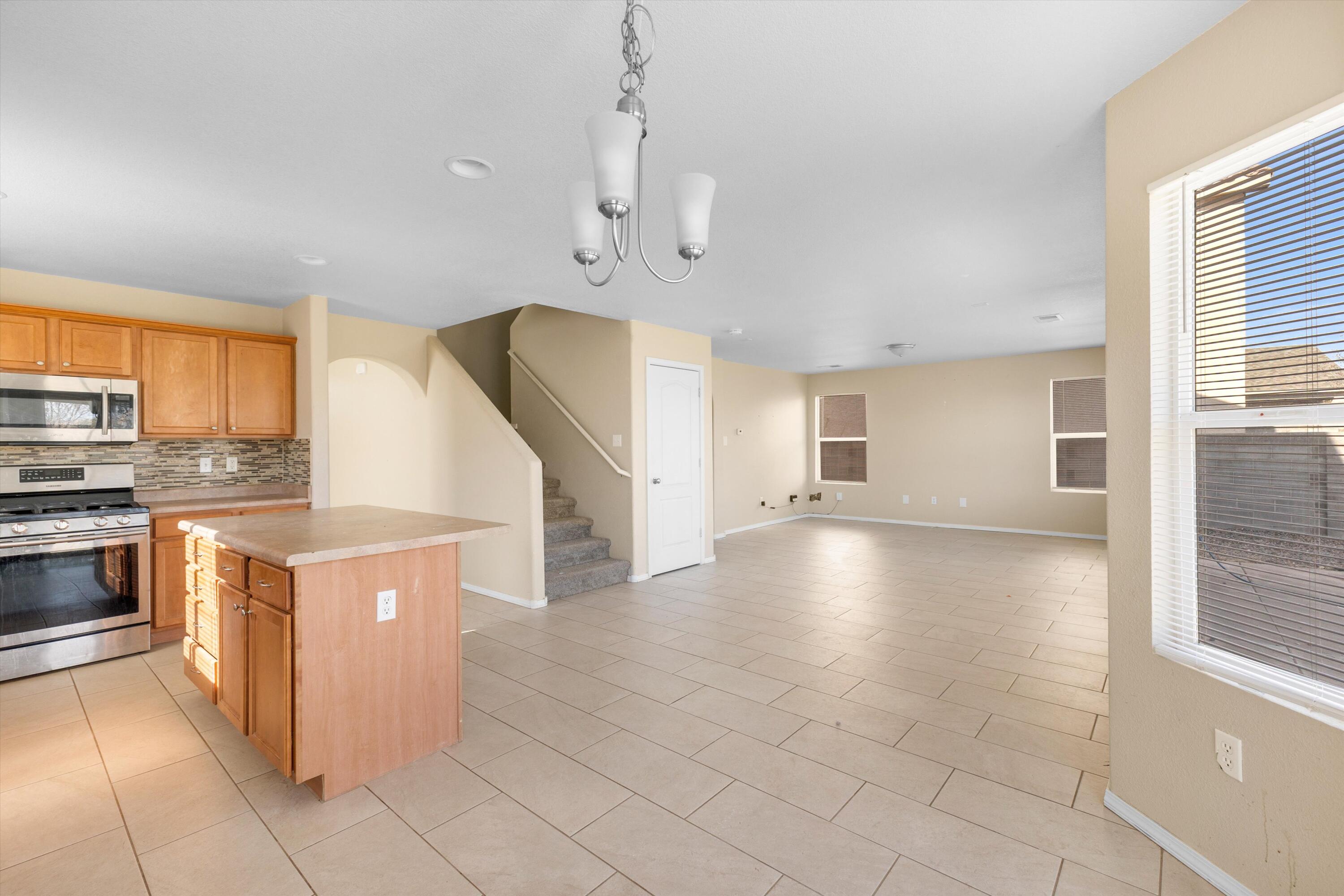 Photo 14 — 3333 Hunters Meadows Circle NE