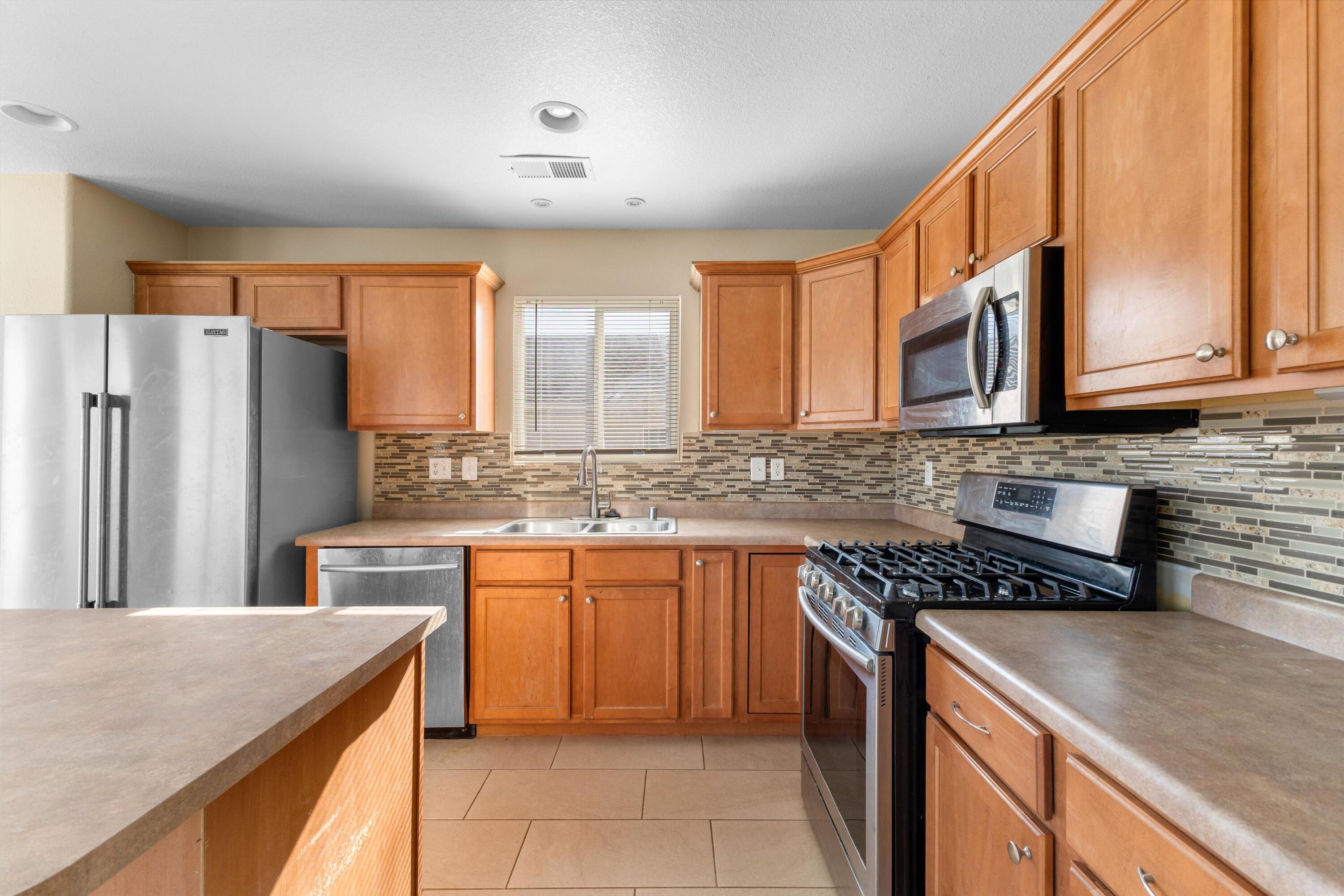 Photo 9 — 3333 Hunters Meadows Circle NE