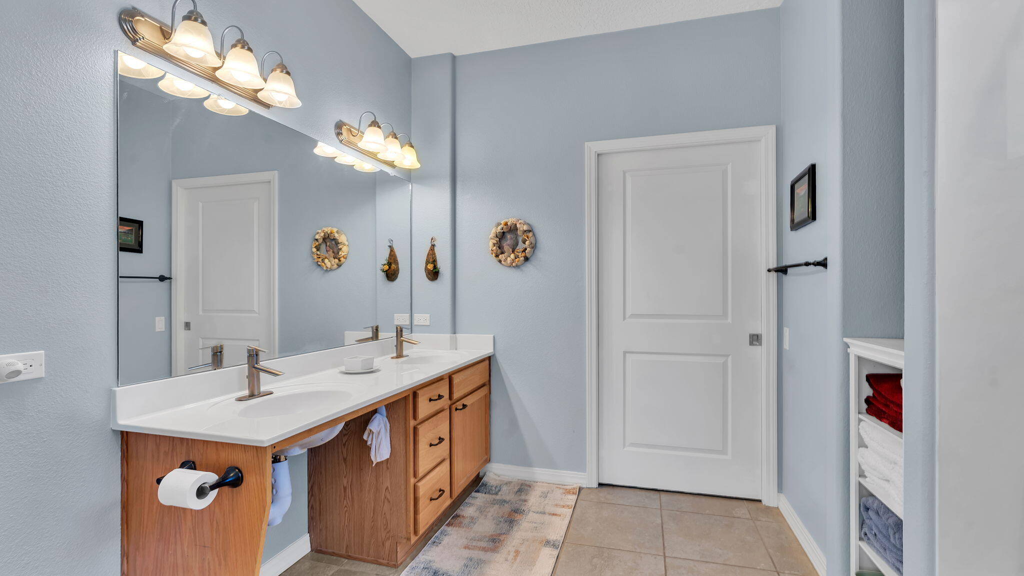 Photo 7 — 331 Rio Chama Circle SW