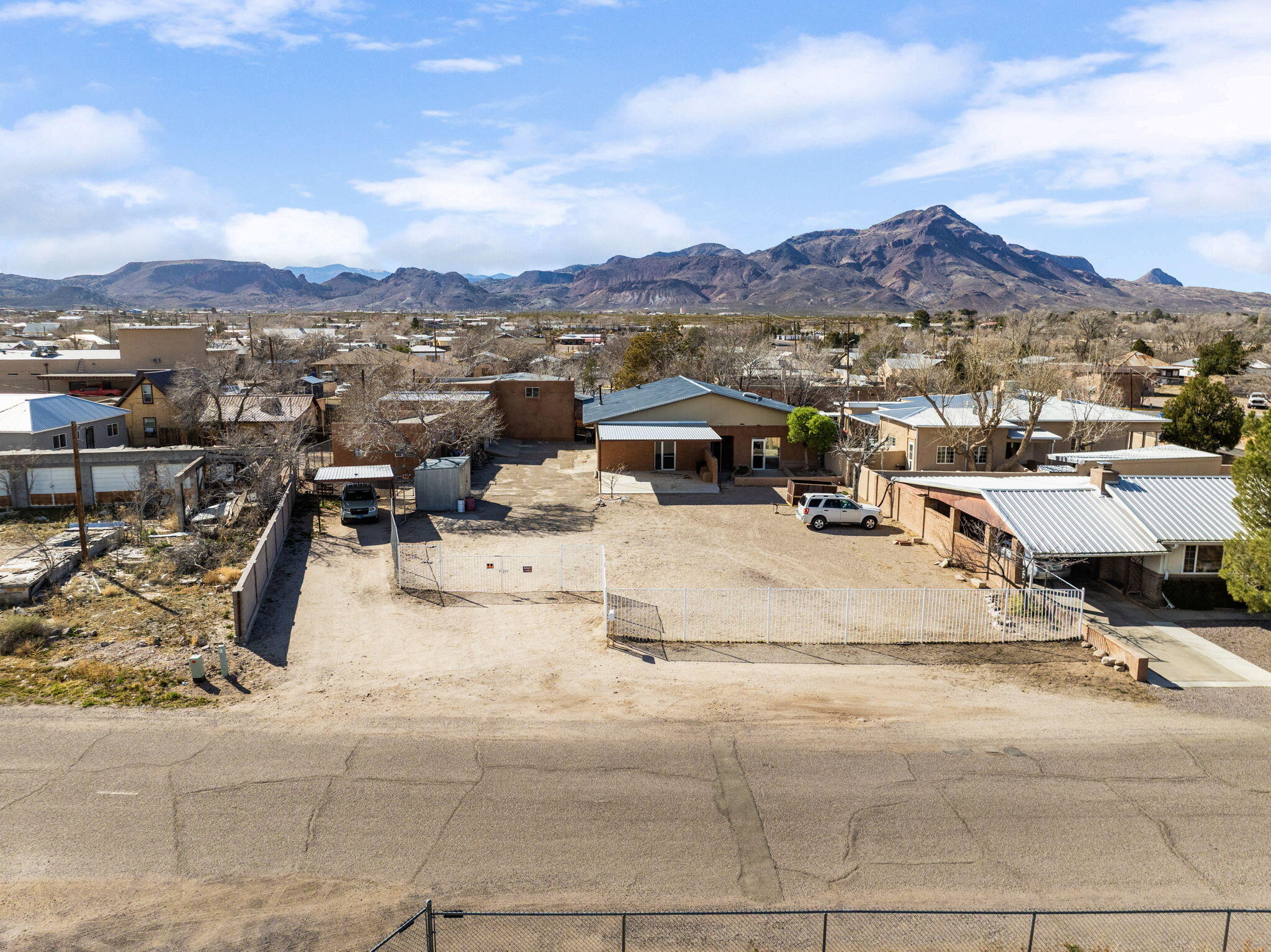 Photo 14 — 302 Fisher Avenue