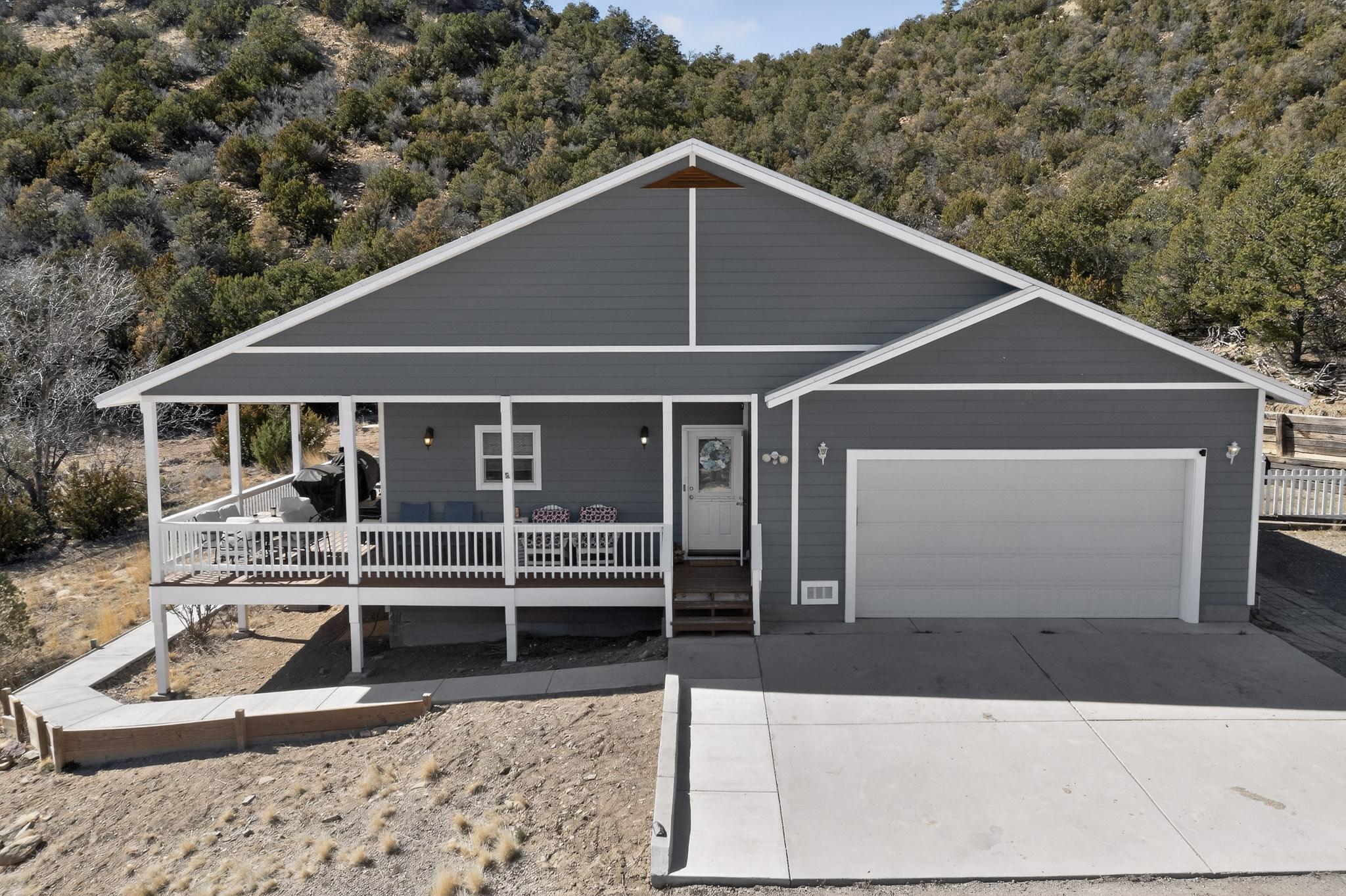 88 Rincon Loop
