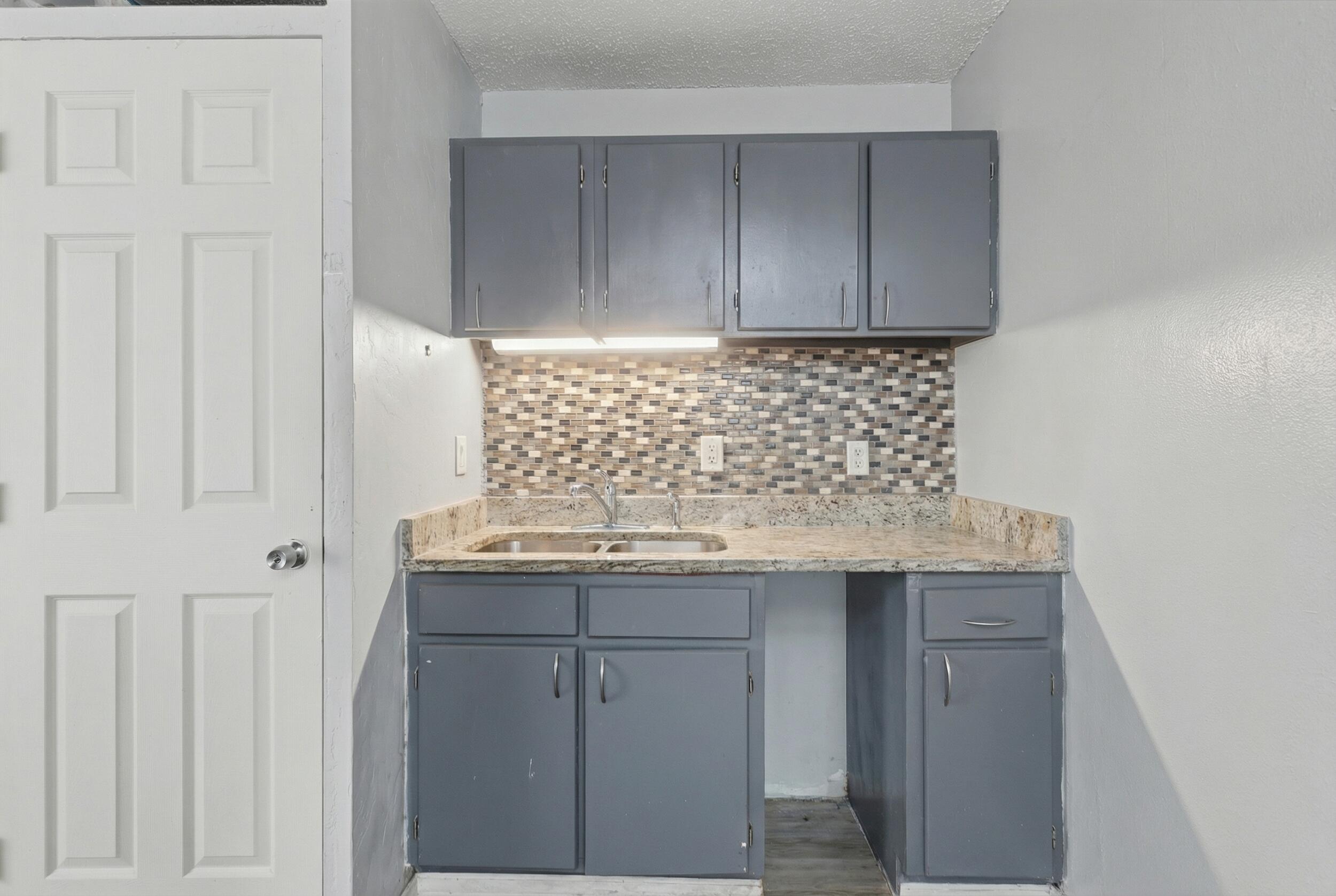 Photo 15 — 2800 Vail Avenue SE UNIT 258