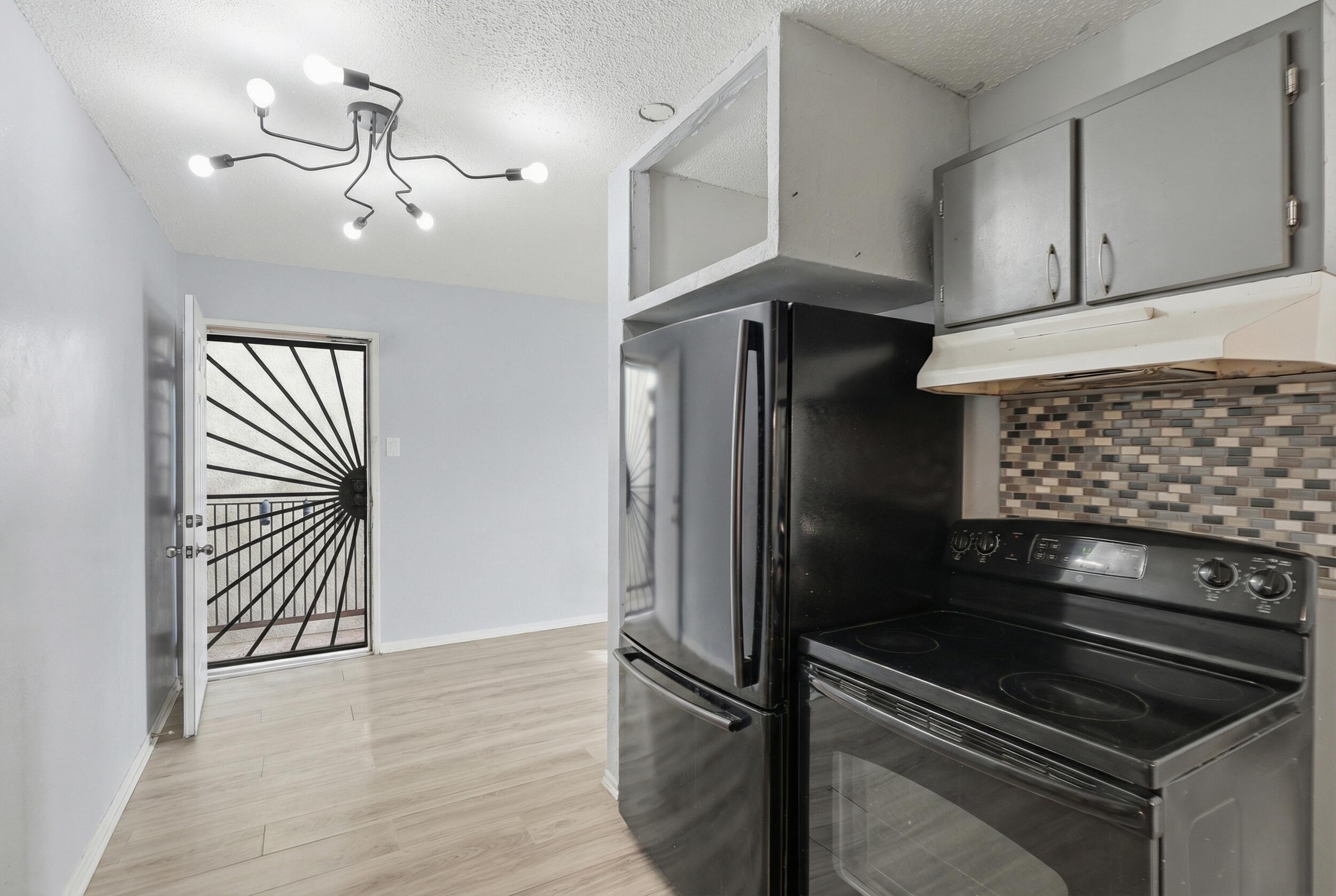 Photo 9 — 2800 Vail Avenue SE UNIT 258