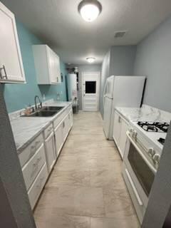 Photo 7 — 805 Ortiz Drive SE