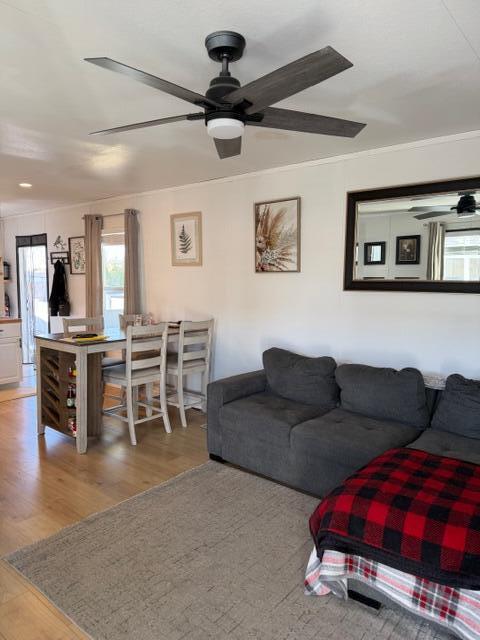 Photo 8 — 589 Horseshoe Trail SE