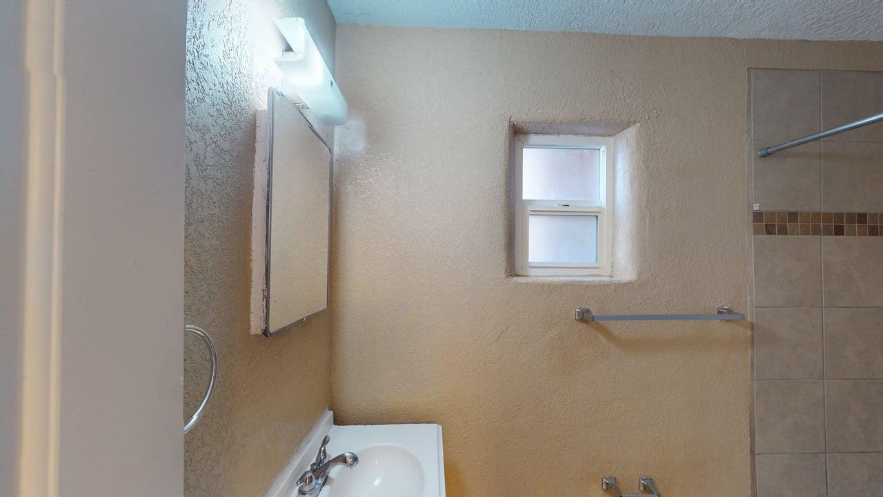 Photo 2 — 907 Coal Avenue SW